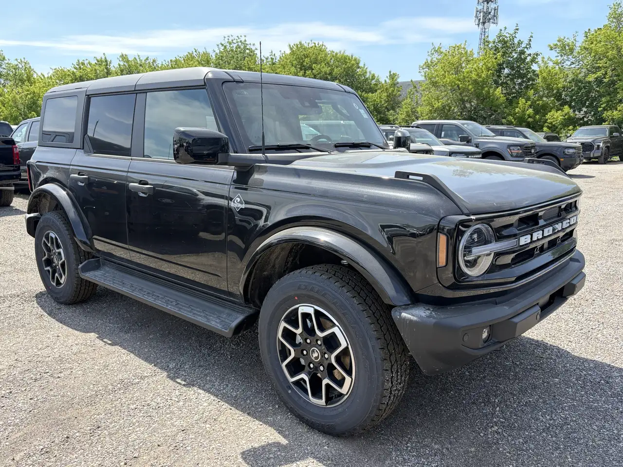 Ford Bronco снимка Ford Bronco