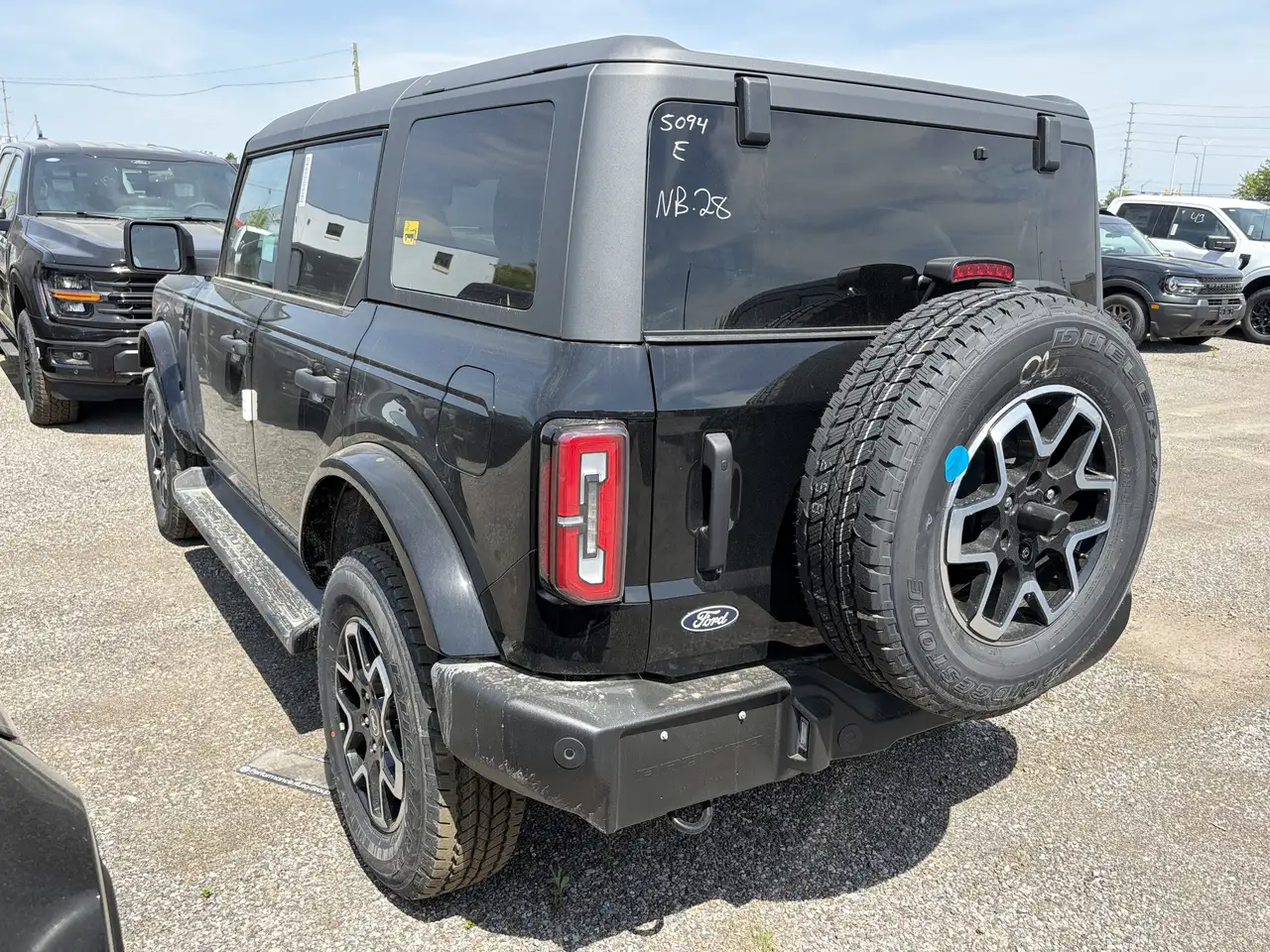 Ford Bronco снимка Ford Bronco