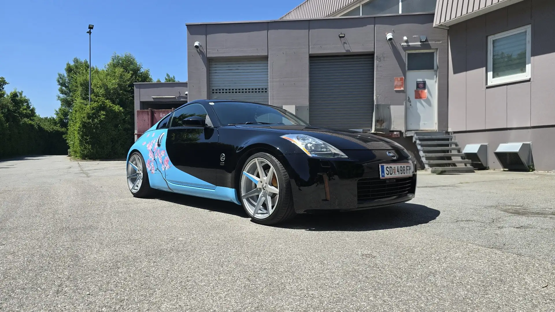 Nissan 350Z 350 Z Premium Pack - 1