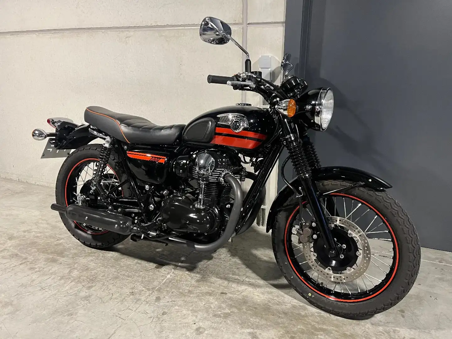 Kawasaki W 800 in mooie staat van 1ste eigenaar - 1