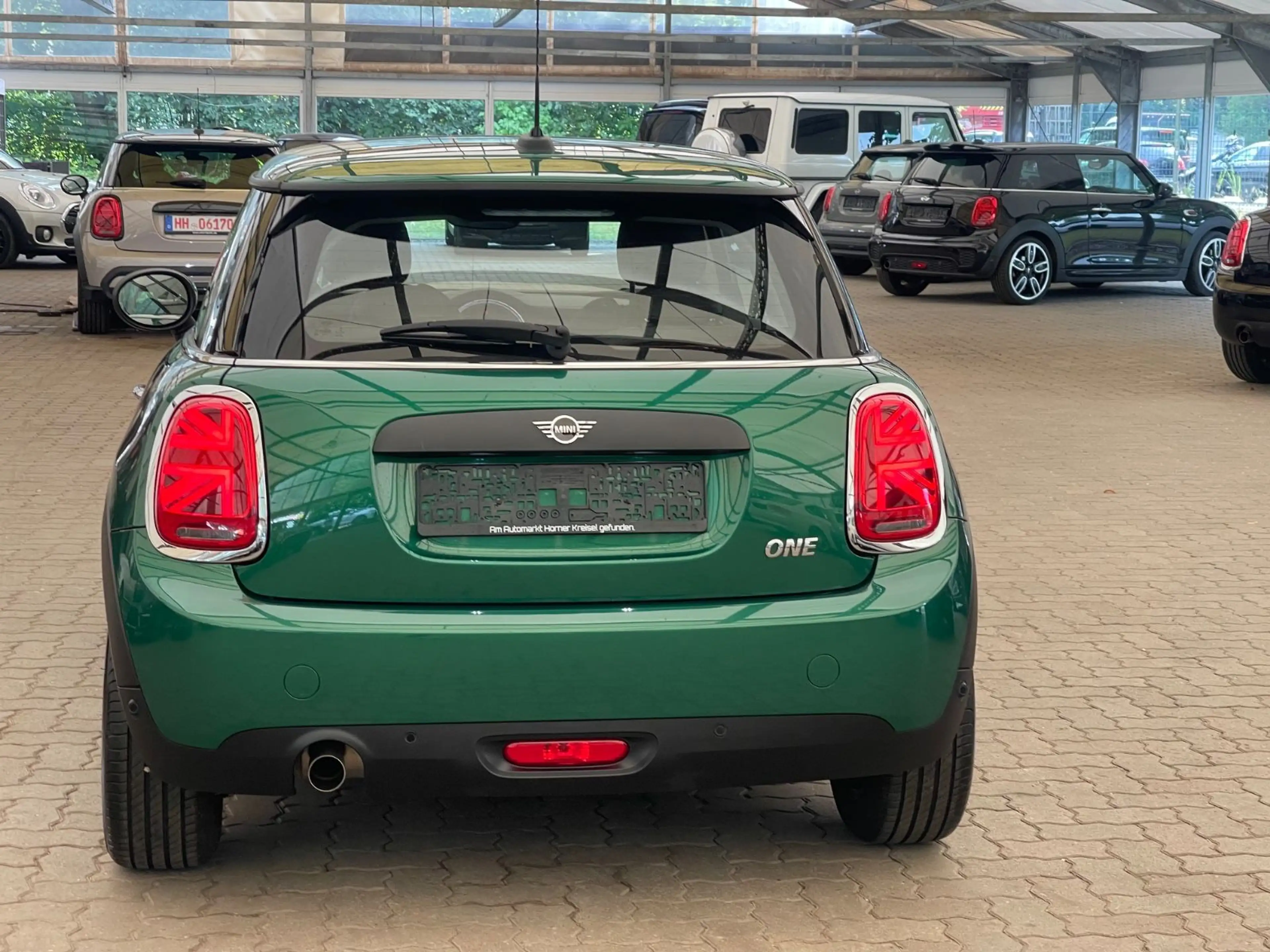 MINI One One/Navi/LED/Apple CarPlay/Sportsitze/PDC — photo 7