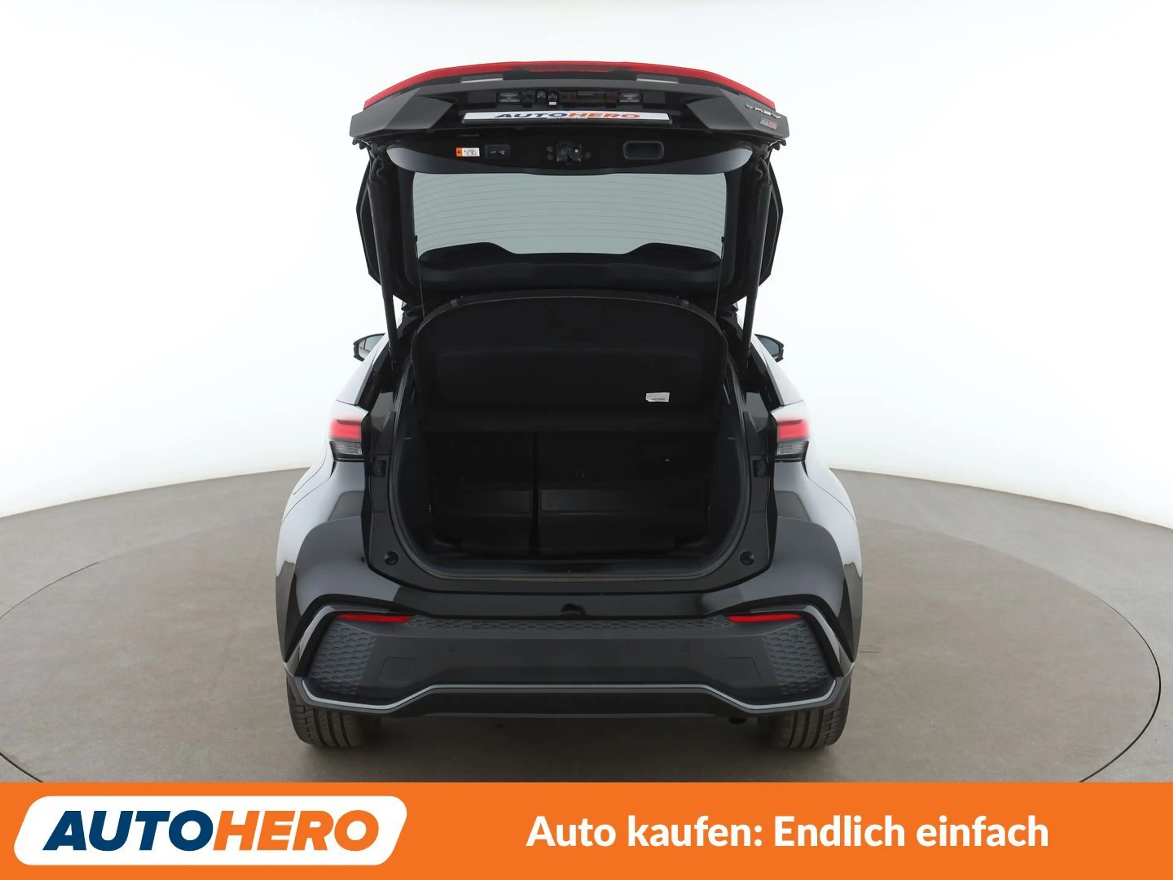 Toyota C-HR 2.0 Hybrid GR Sport Premiere AWD — photo 16
