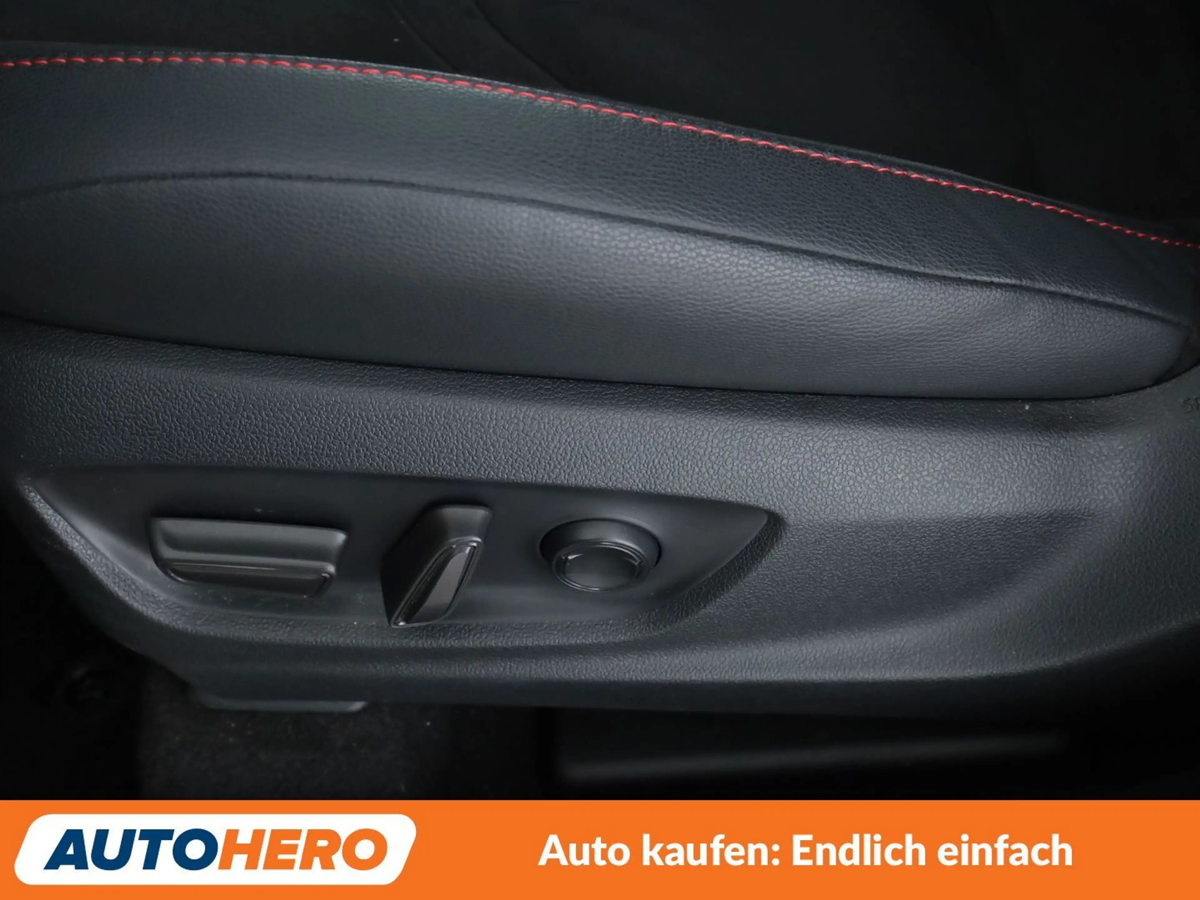 Toyota C-HR 2.0 Hybrid GR Sport Premiere AWD — photo 30