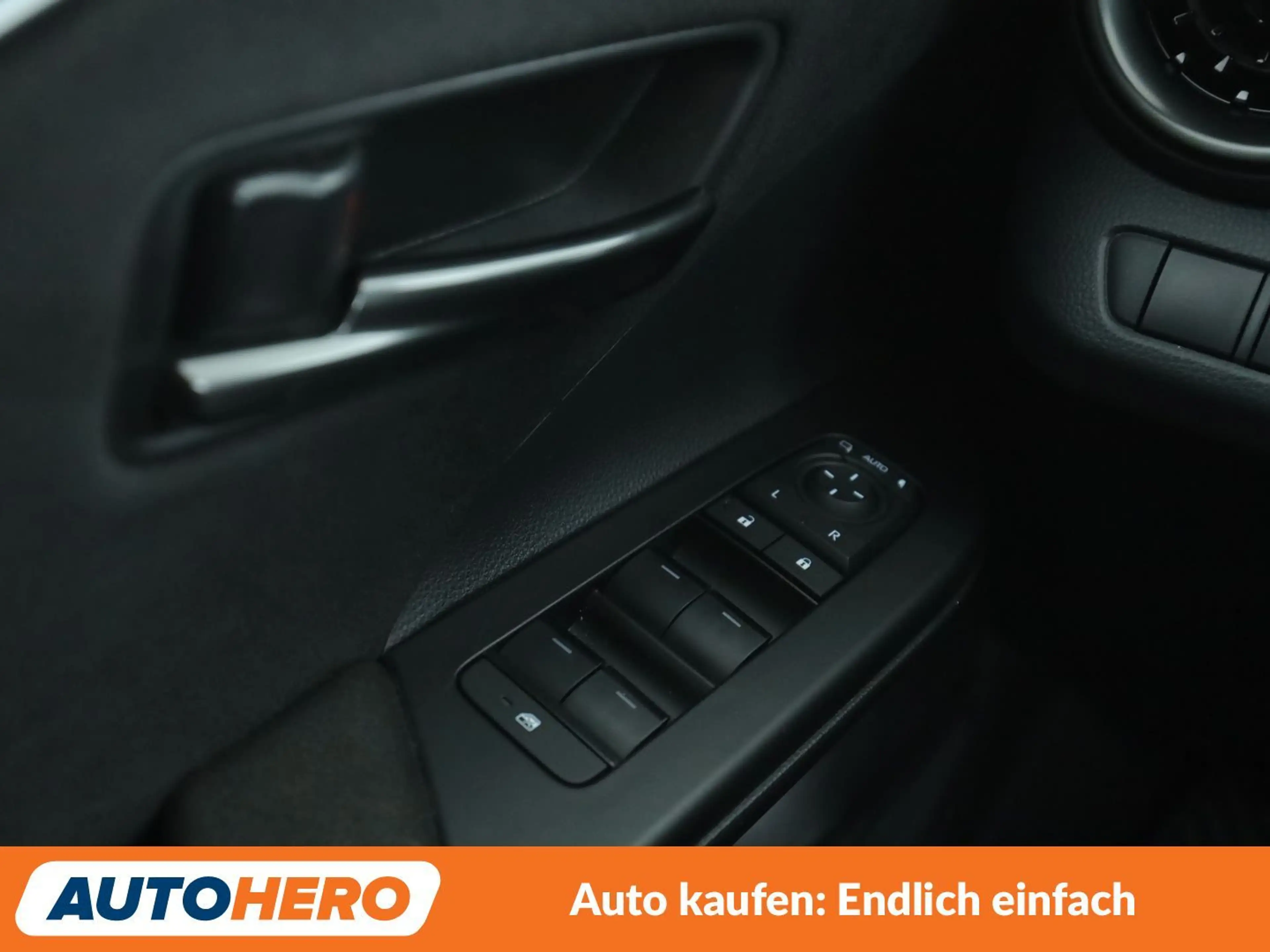 Toyota C-HR 2.0 Hybrid GR Sport Premiere AWD — photo 29