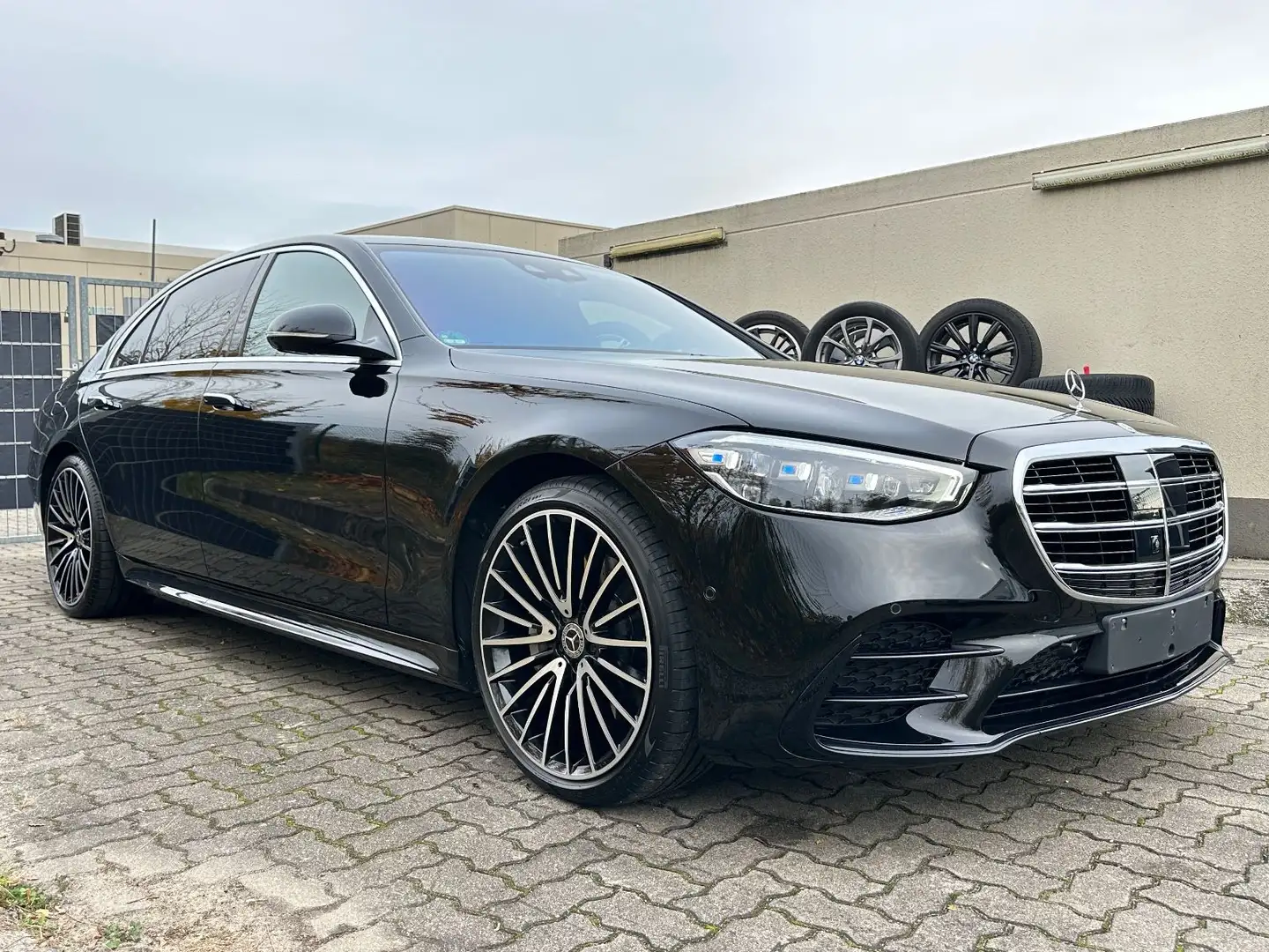 Mercedes-Benz S 400 d 4Matic L/AMG/Pano/3D/360°/HUD/Massage/SH Schwarz - 1