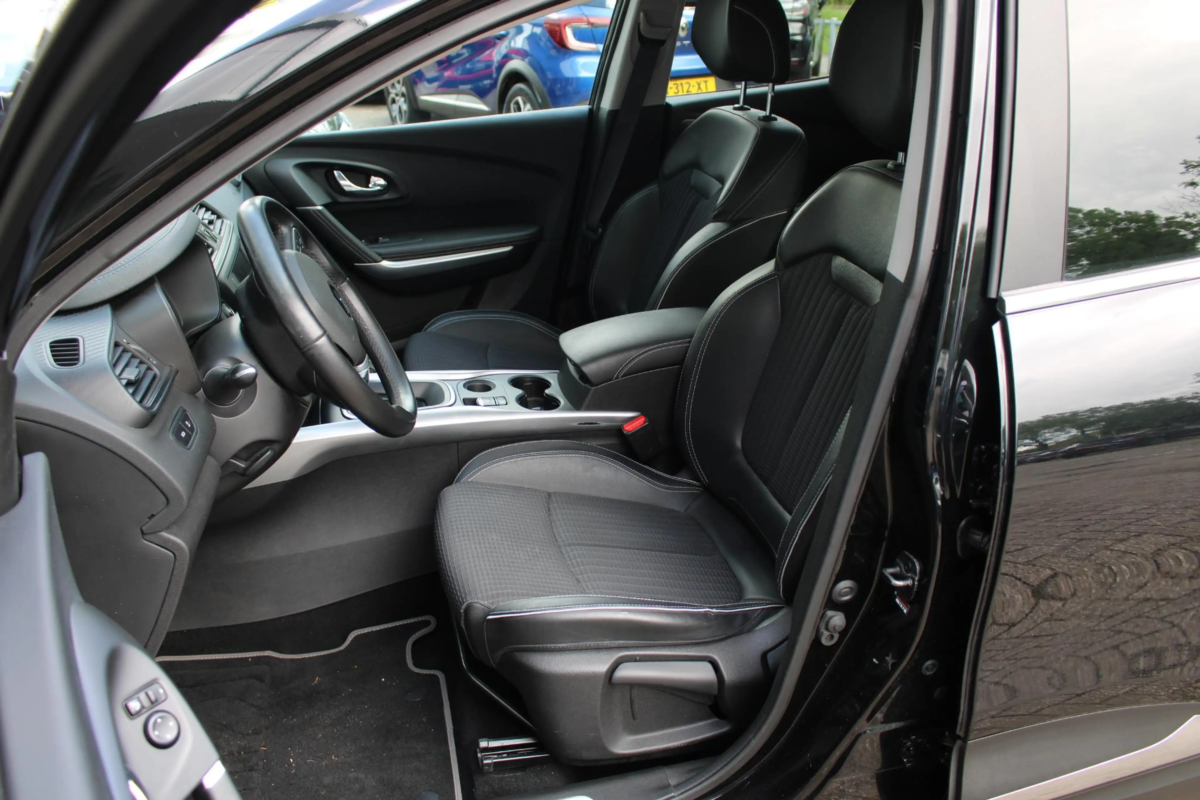 Renault Kadjar 1.2 TCe Bose | Navigatie | Automaat — photo 34