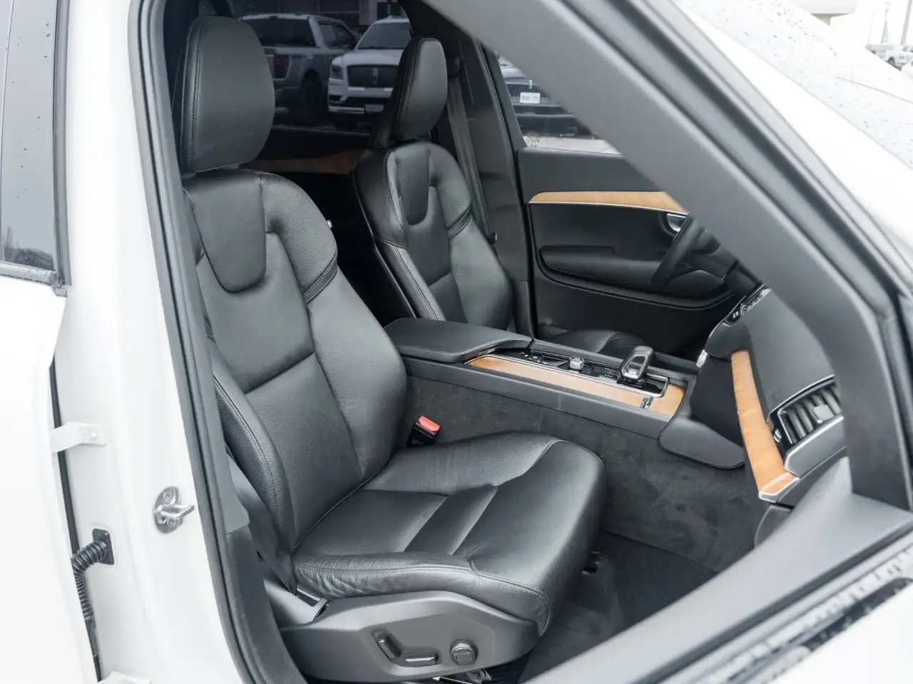 Volvo XC90 снимка Volvo XC90