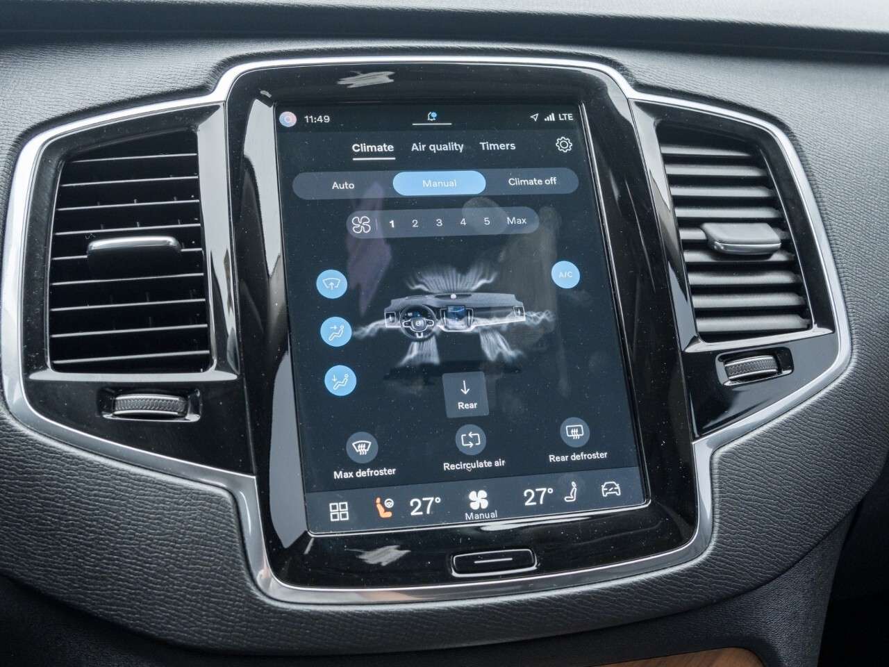 2023 Volvo XC90 B6 AWD Plus Dark Theme 7-Seater thumb 29