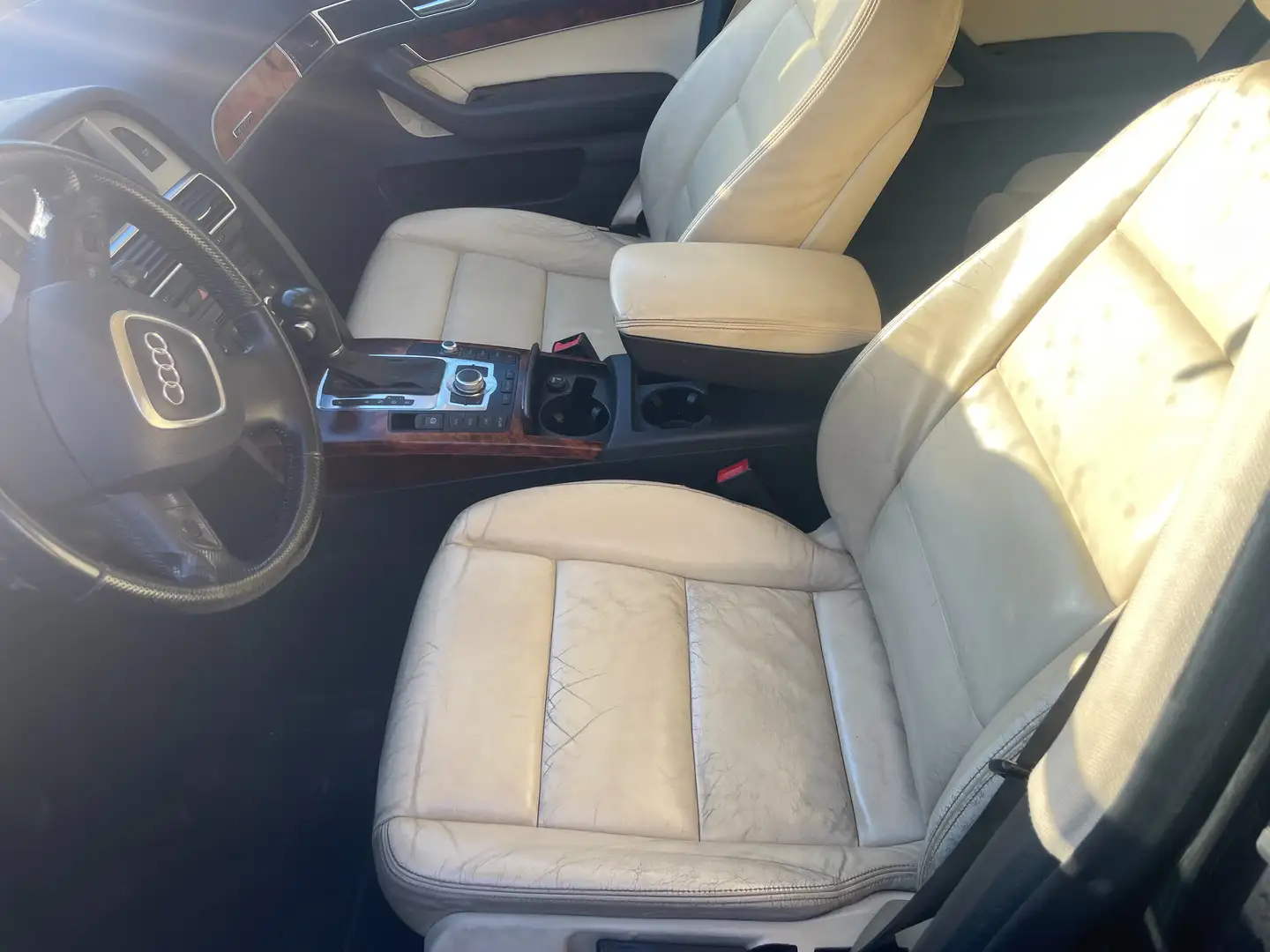 Audi A6 3.0 TDI quattro (171kW) Schwarz - 2