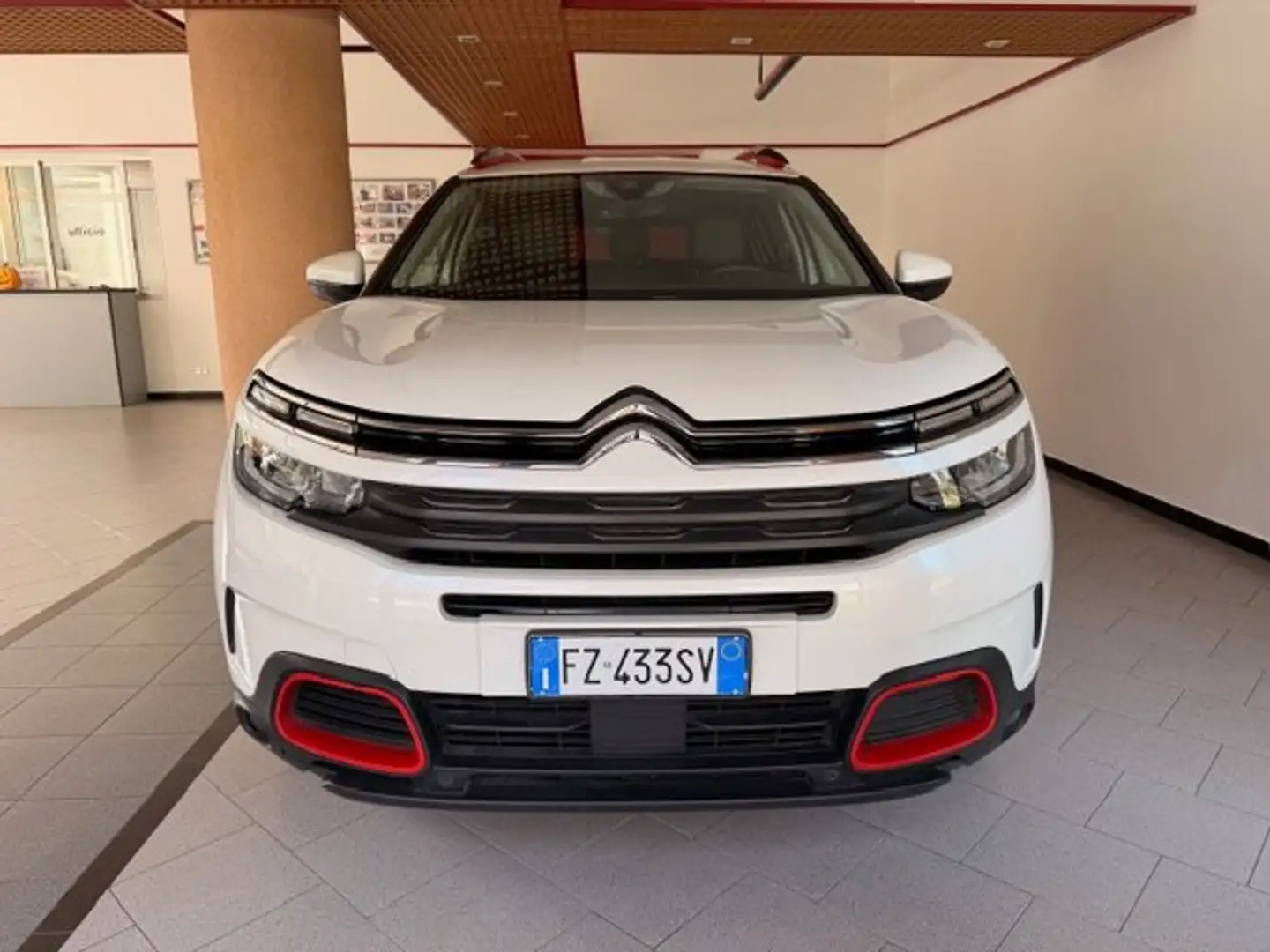 Citroen C5 Aircross 1.2 puretech Shine Blanc - 2