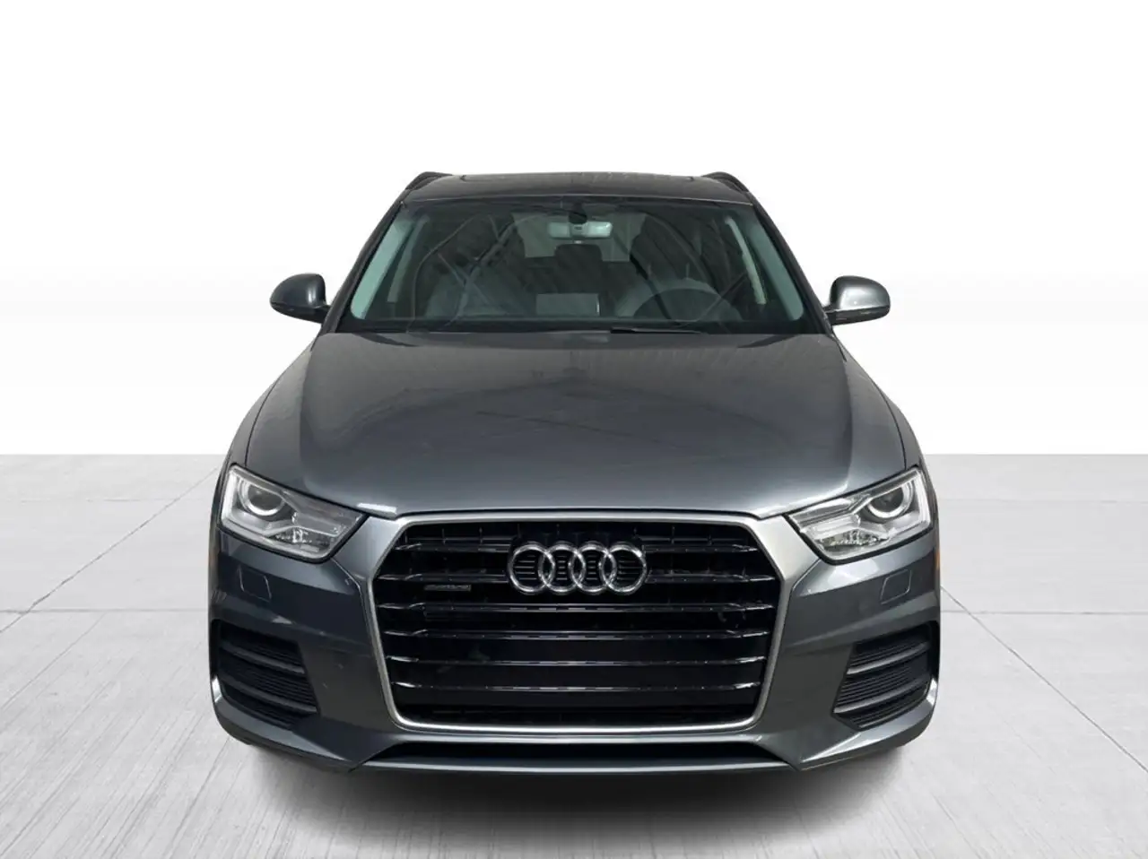 Audi Q3 снимка Audi Q3