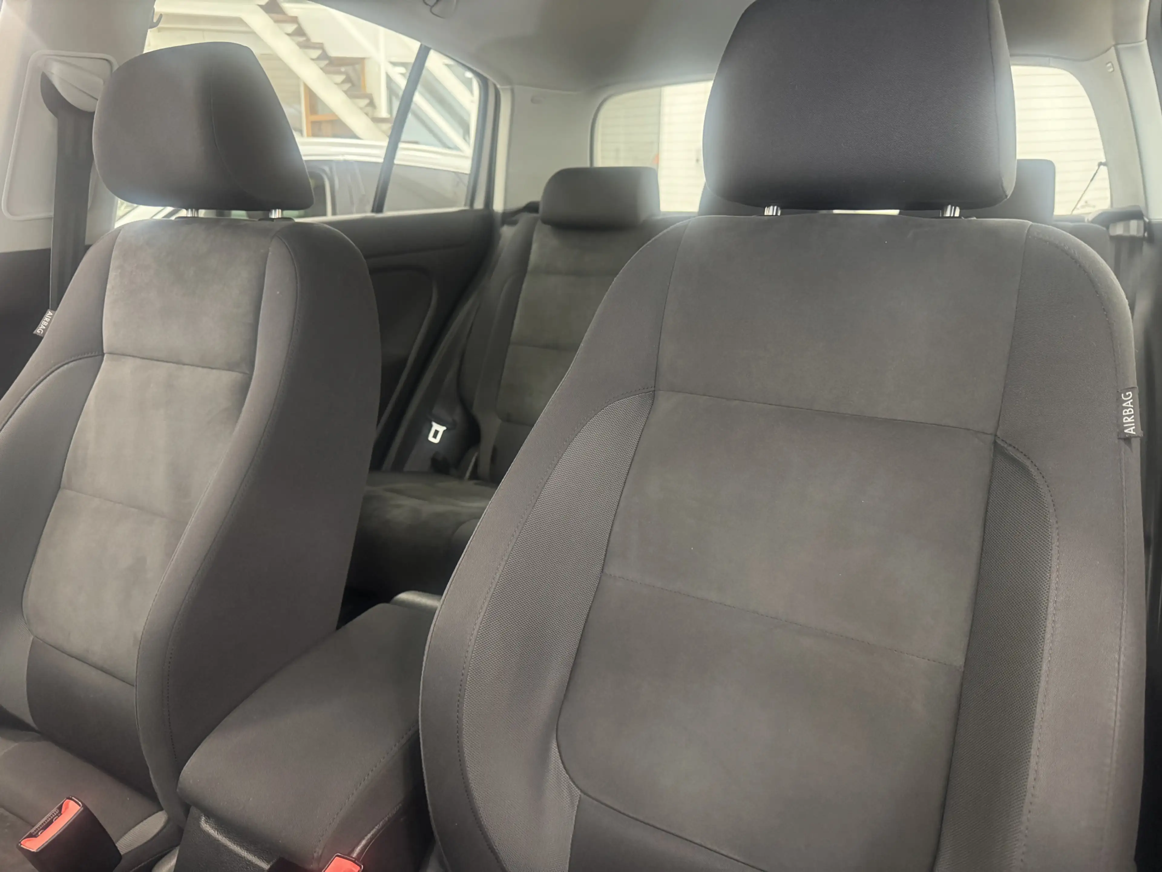 Volkswagen Golf Plus 1.2 TSI Highline BlueMotion — photo 2