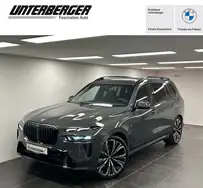 Bmw X7 xDrive40d M Sportpaket Pro Pano. AHK DAB LED Komfo