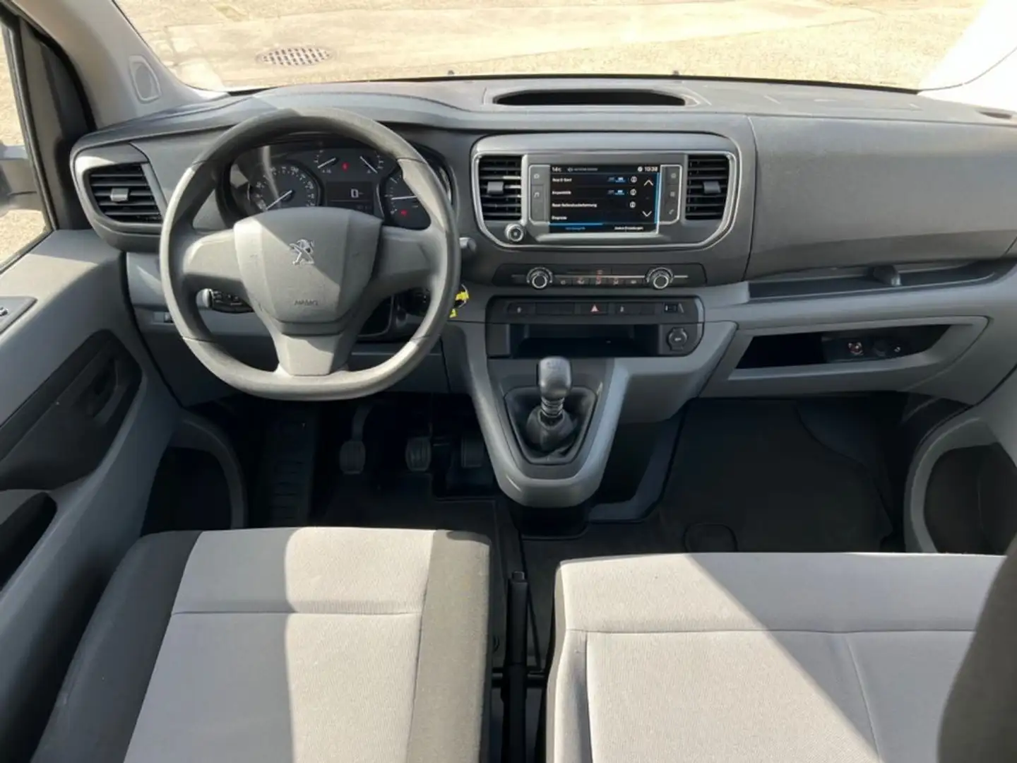 Peugeot Traveller BlueHDi 120 L2 Bianco - 1