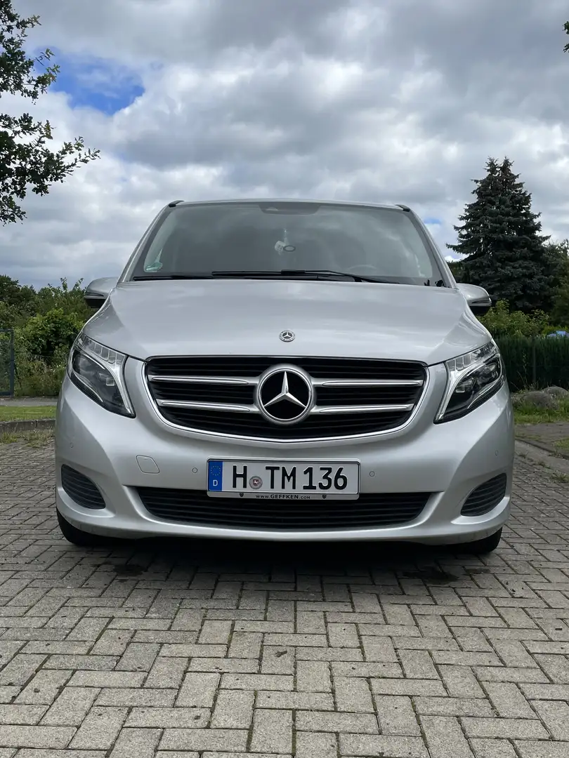 Mercedes-Benz V 220 V 220 CDI/d, 250 CDI/BT/d EDITION lang (447.813) Grau - 1