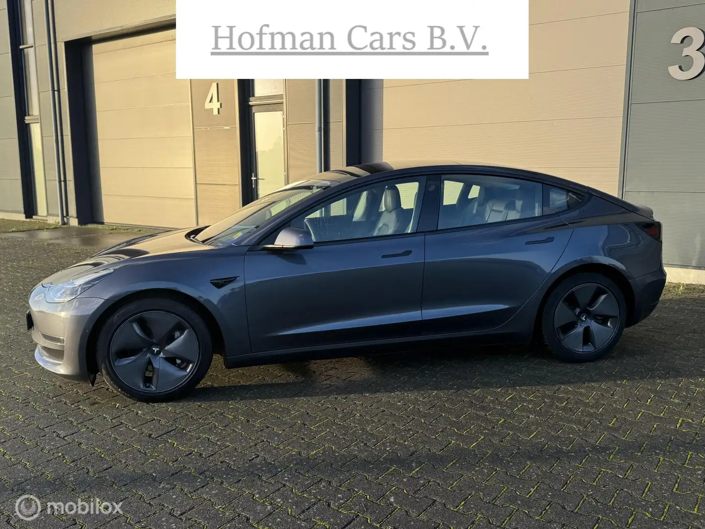 Tesla Model 3 FACELIFT SOH92% WARMTEPOMP Long Range AWD 75 kWh 2 Grijs - 2