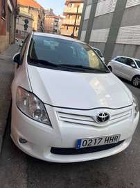 Auris 2.0D-4D Active Active