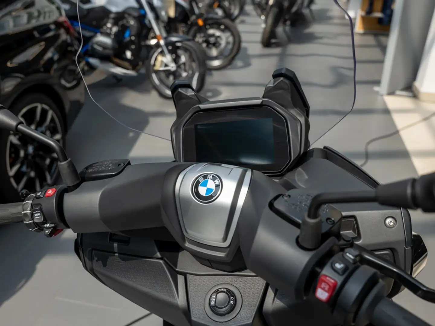 BMW C 400 GT Triple Black GRIFFHEIZUNG SHZ Negru - 2