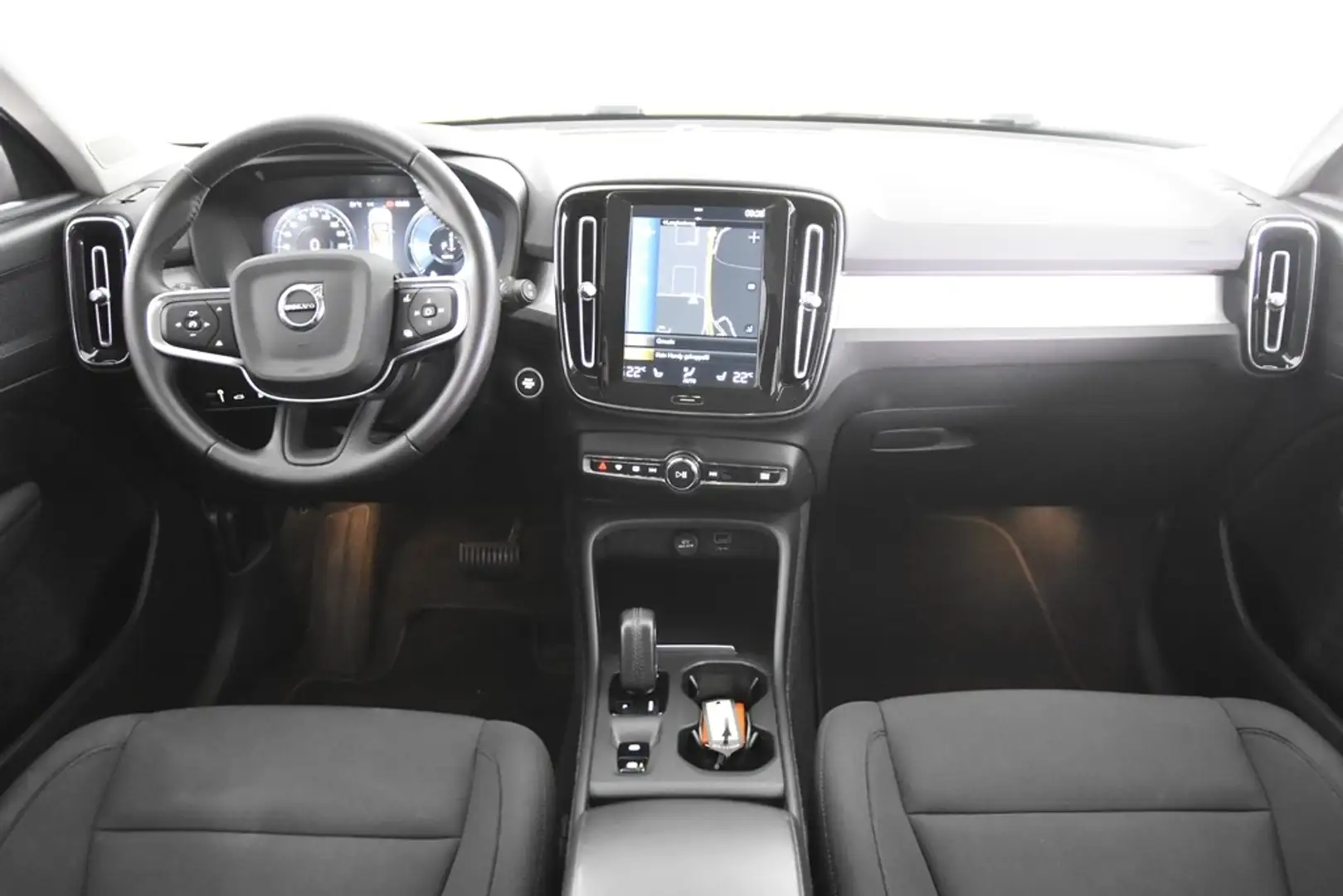 Volvo XC40 1.5 T4 Recharge *1ste Eigenaar*Navigatie*Stoelverw Blauw - 2