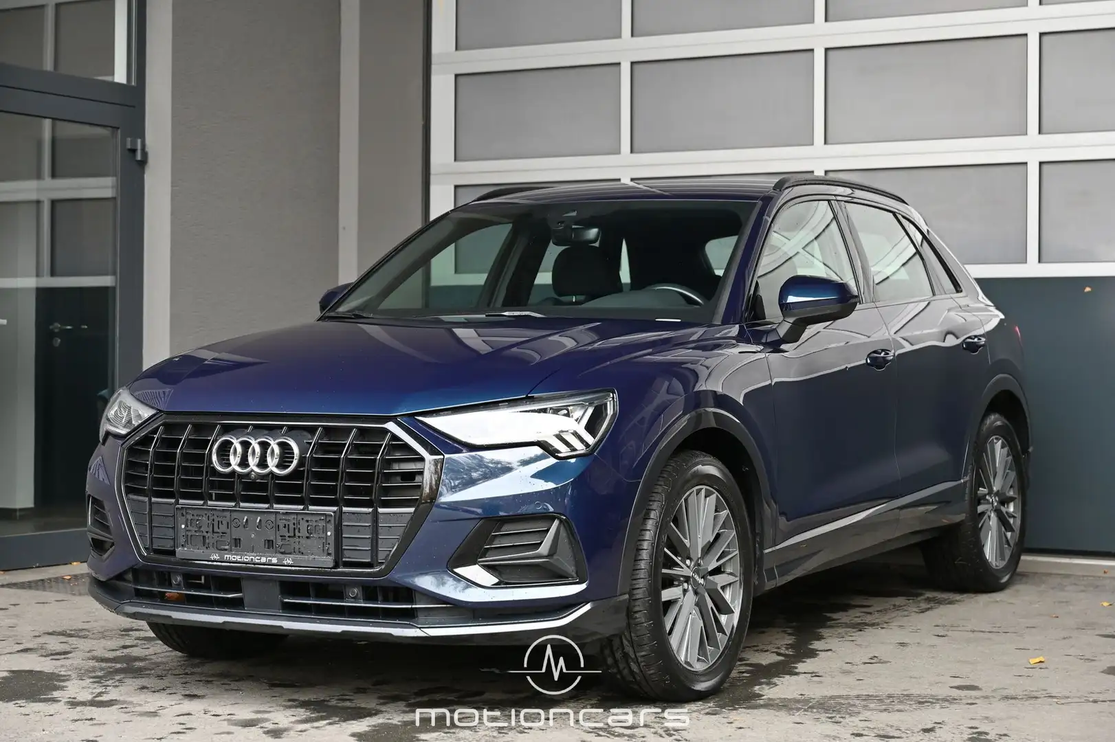 Audi Q3 35 2.0 TDI advanced S-tronic Blau - 1