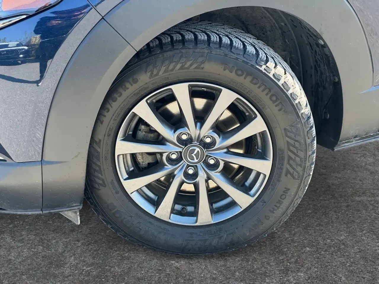 Mazda CX-30 снимка Mazda CX-30