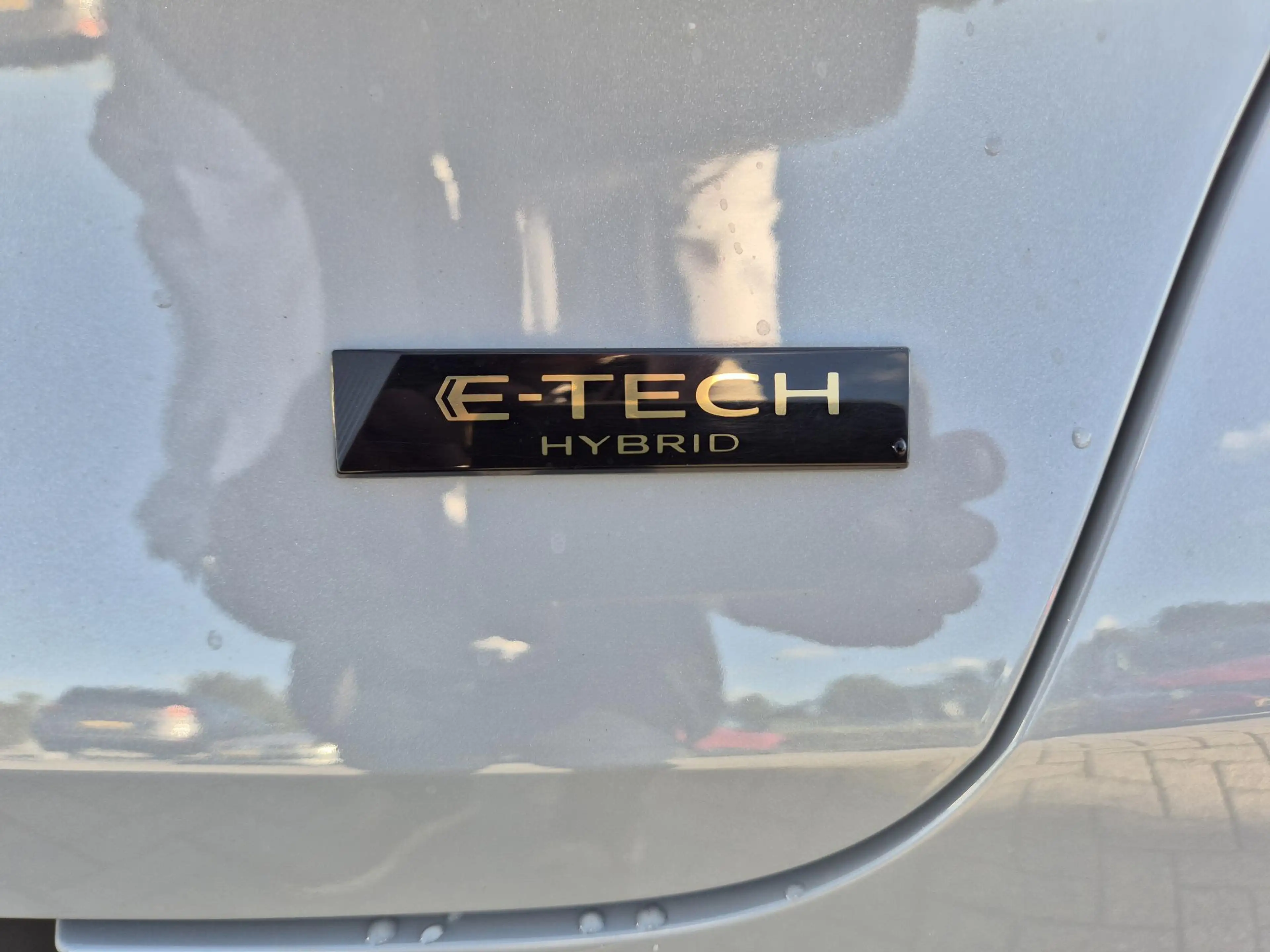 Renault Captur 1.8 E-Tech full hybrid 160 techno Nw. Model!!, Ada — photo 36