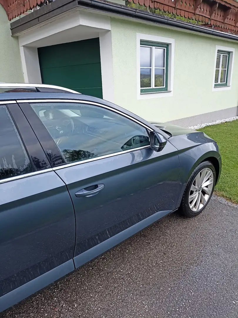 Skoda Superb Combi 2.0 TDI 4x4 Style - 2