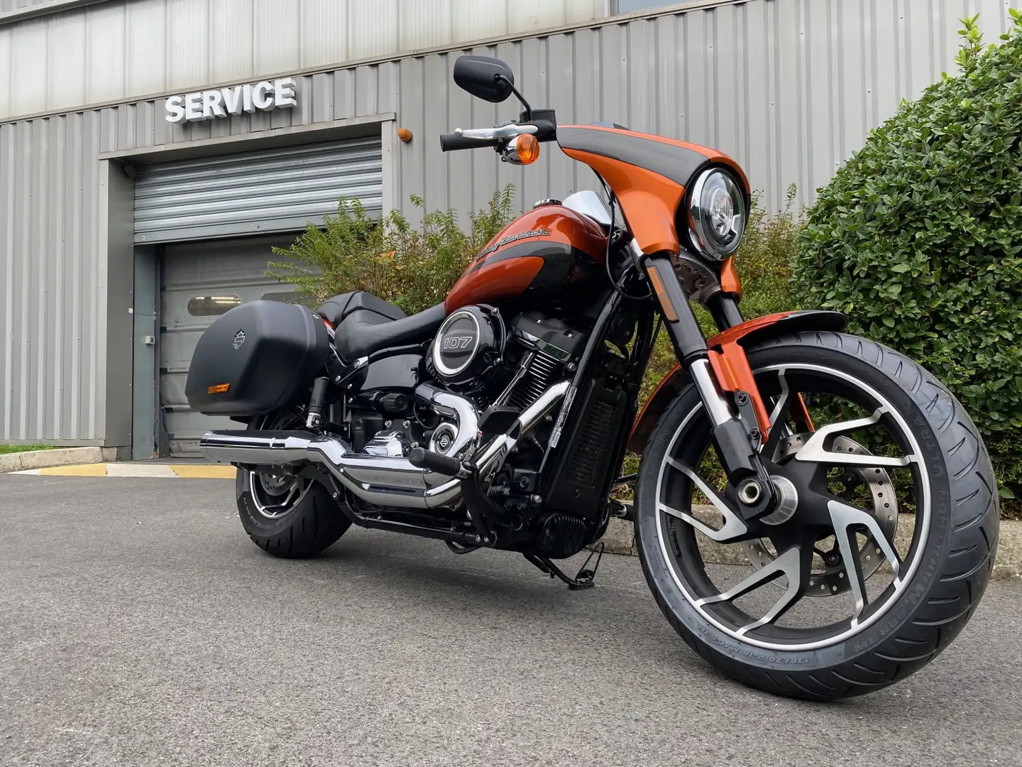 Harley-Davidson Sport Glide Orange - 2