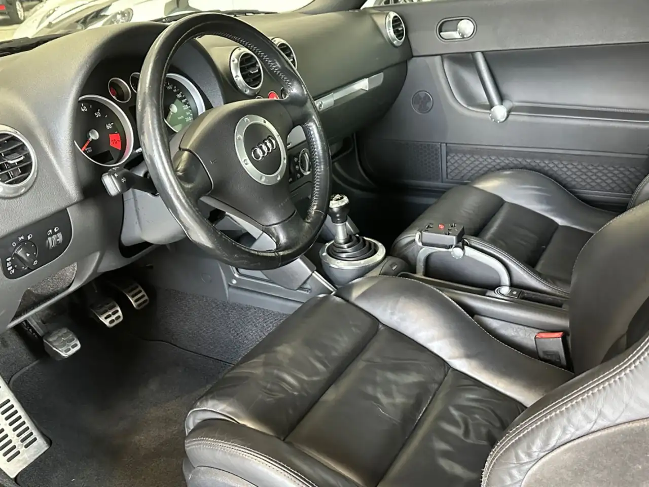 Audi TT 1.8 T Roadster *85tkm,Leder ,Kultklassiker*, foto 11