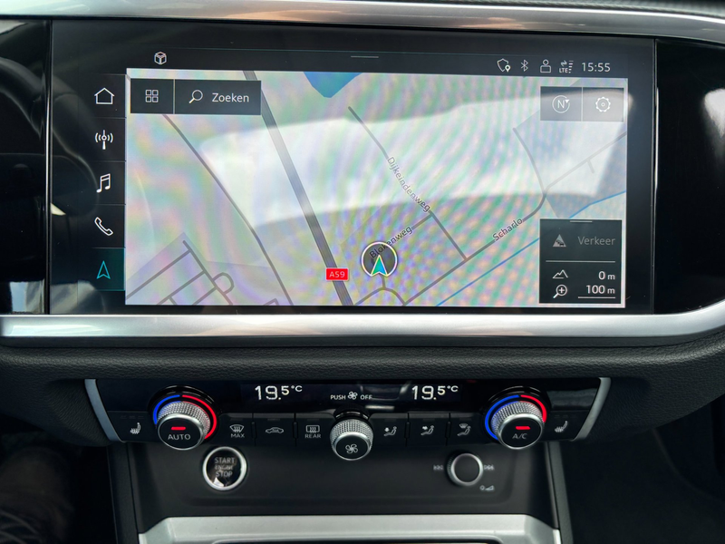 Audi Q3 45 TFSI e S edition PANO / S-LINE / LEDER ALCANTAR — photo 10