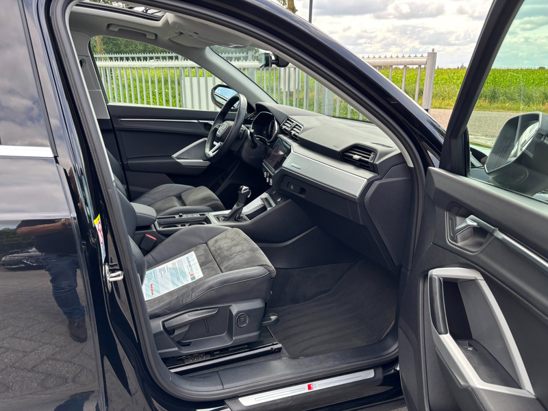 Audi Q3 45 TFSI e S edition PANO / S-LINE / LEDER ALCANTAR — photo 8