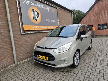 1.0 EcoBoost Titanium