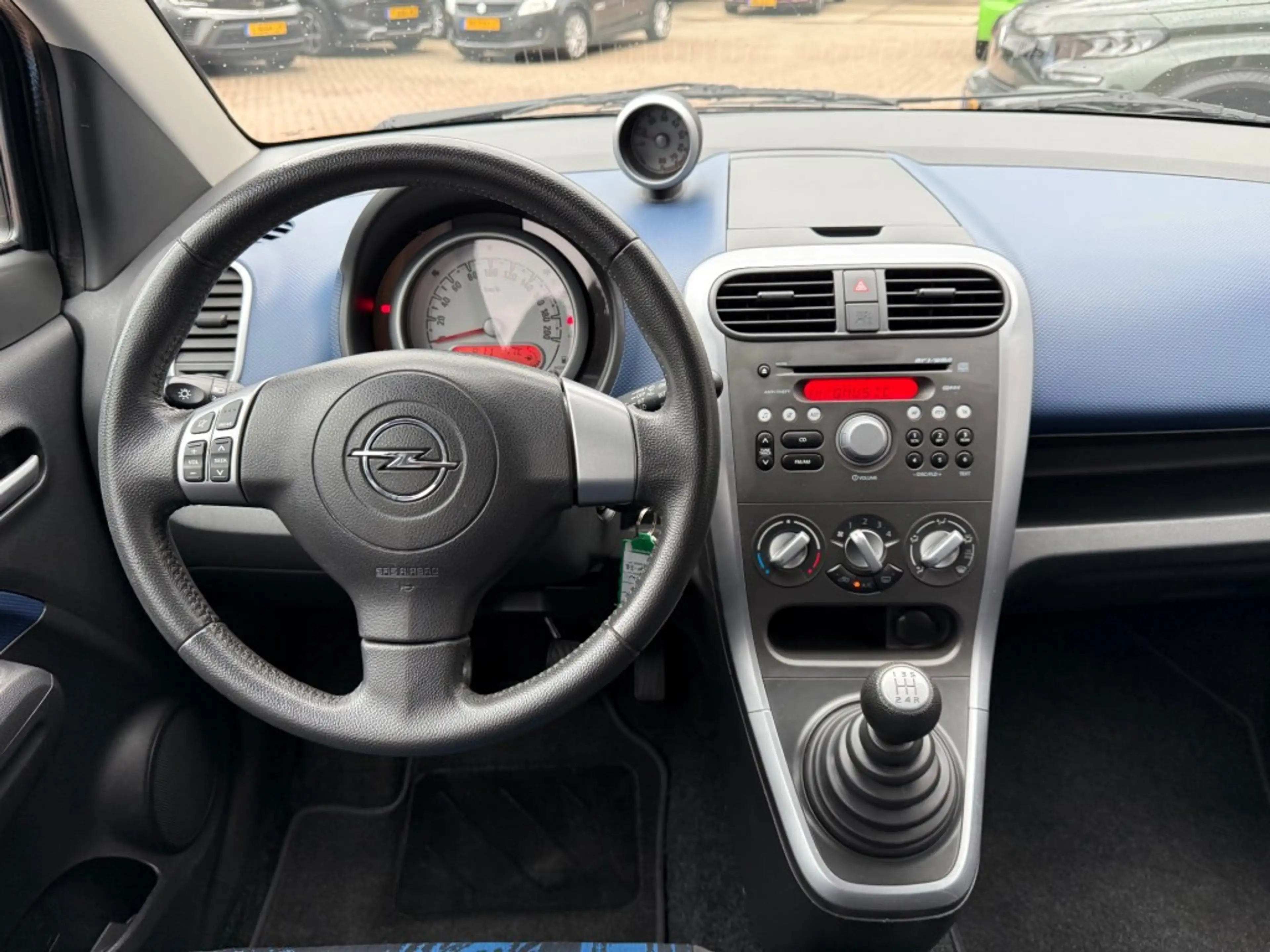 Opel Agila 1.0 BLITZ Orig. NL/Airco/Radio/Trekhaak — photo 5