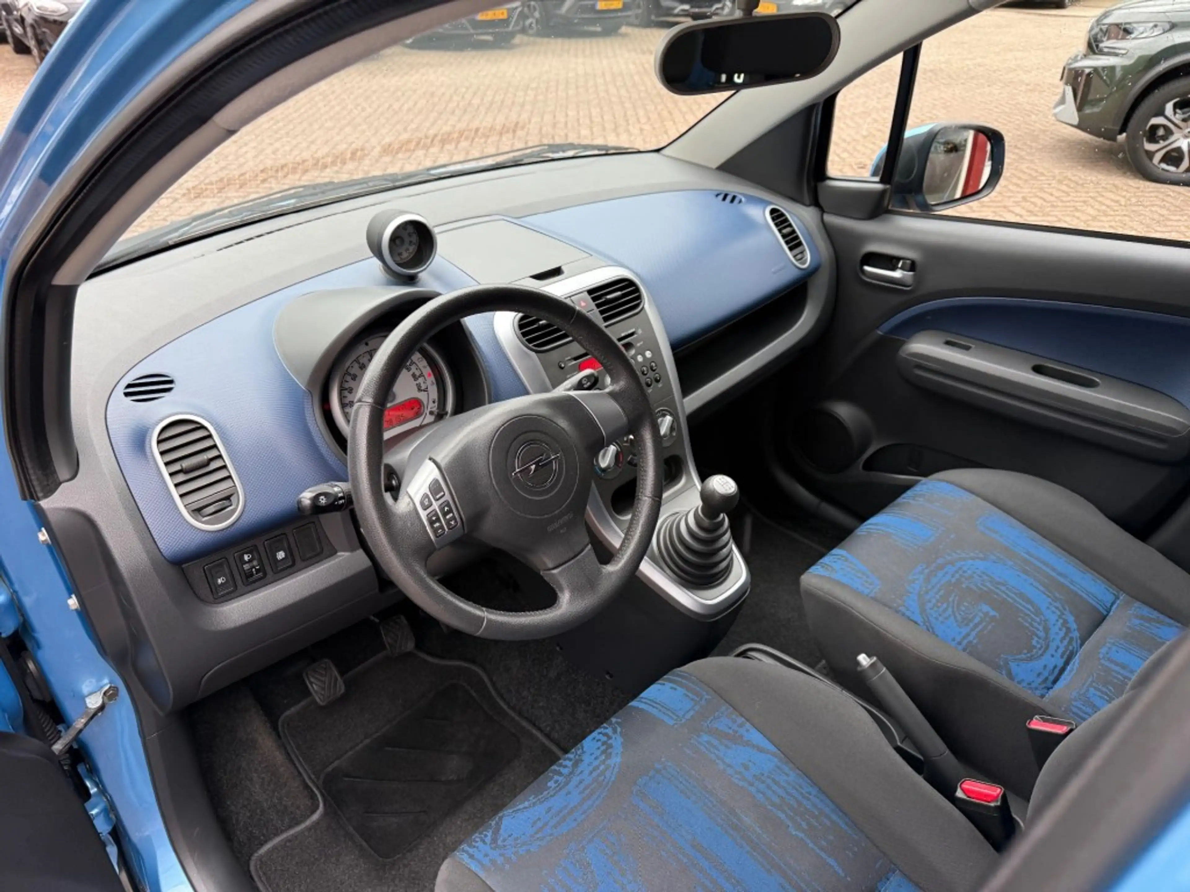 Opel Agila 1.0 BLITZ Orig. NL/Airco/Radio/Trekhaak — photo 4
