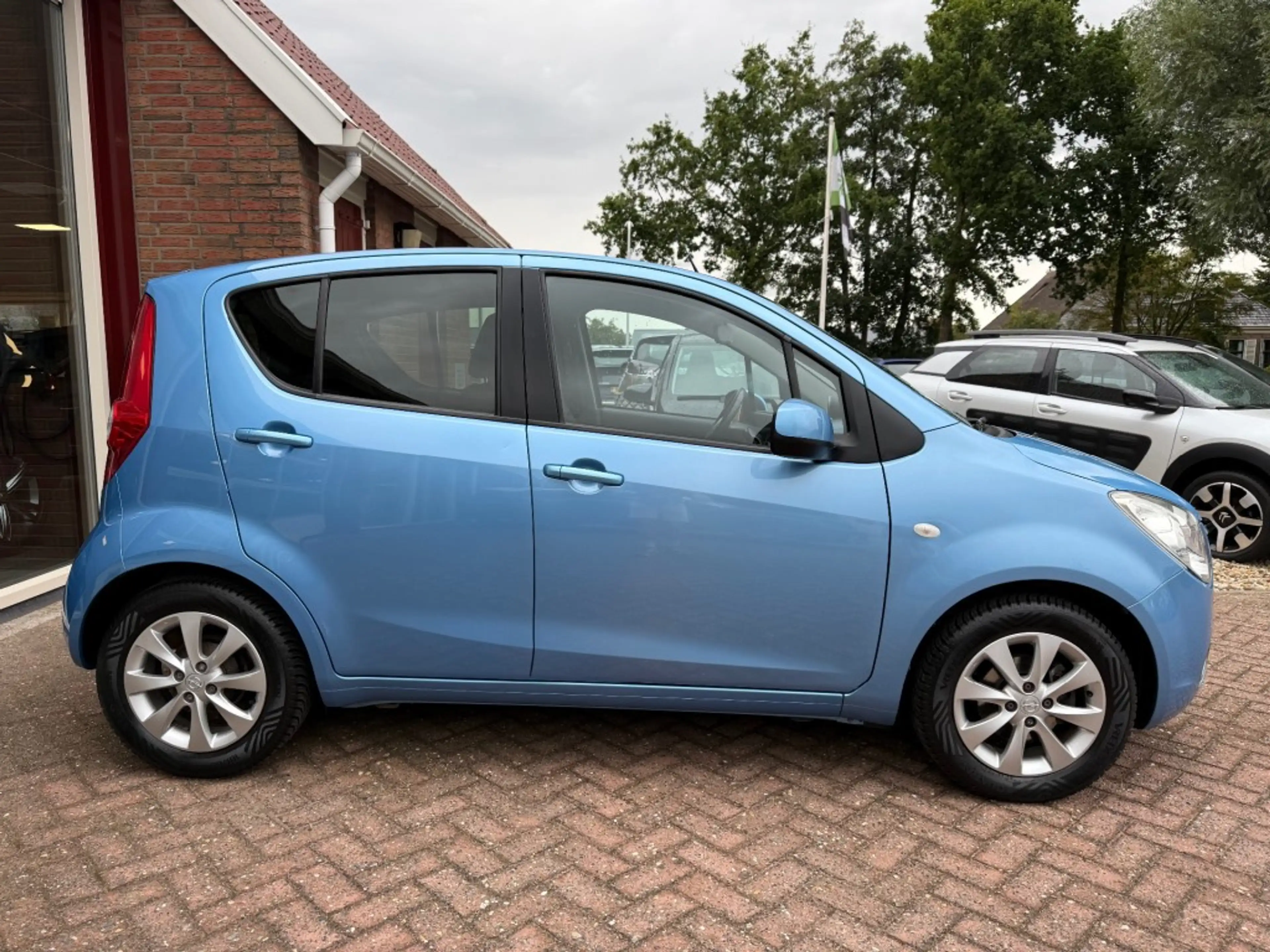 Opel Agila 1.0 BLITZ Orig. NL/Airco/Radio/Trekhaak — photo 2