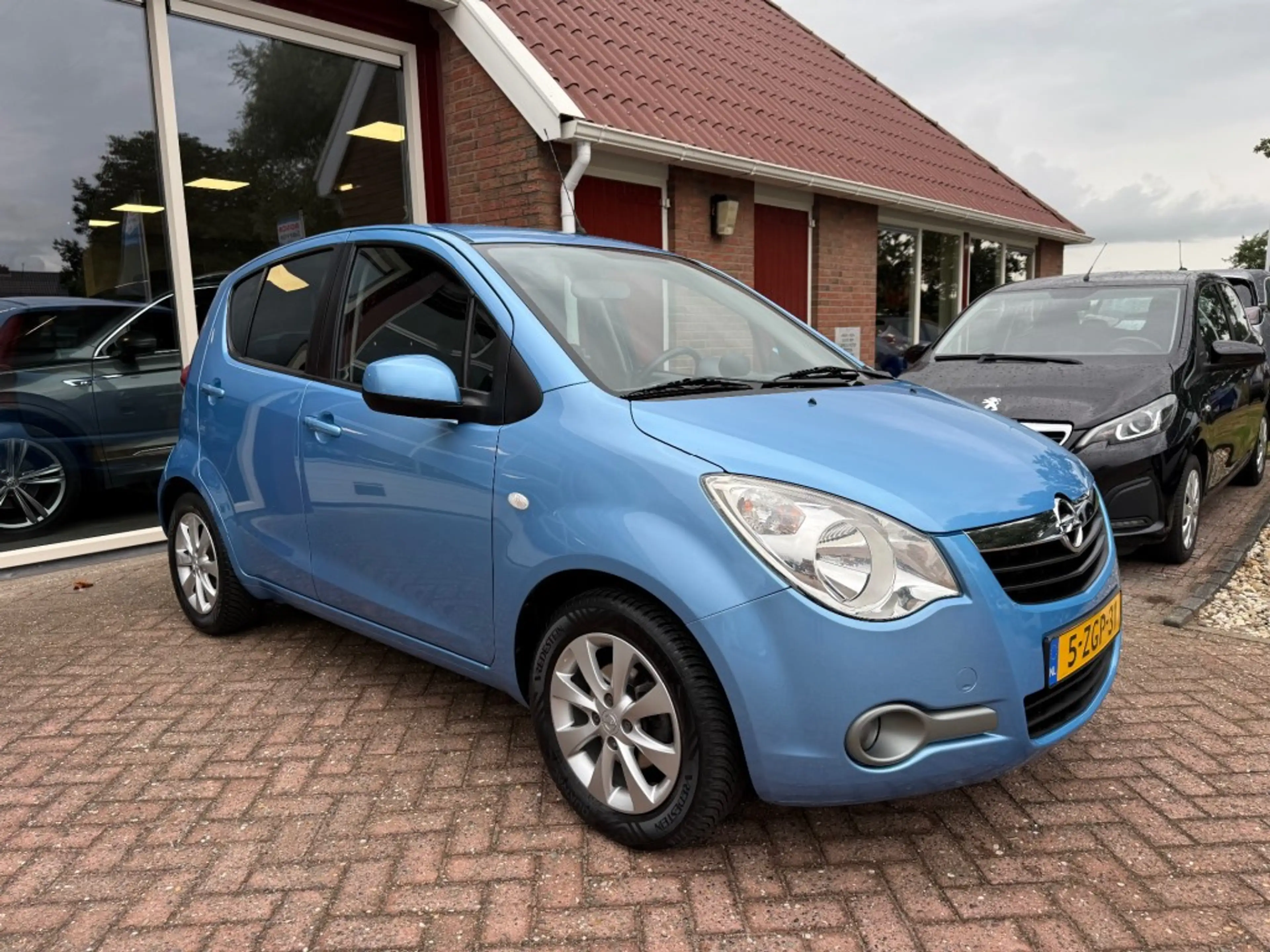 Opel Agila 1.0 BLITZ Orig. NL/Airco/Radio/Trekhaak