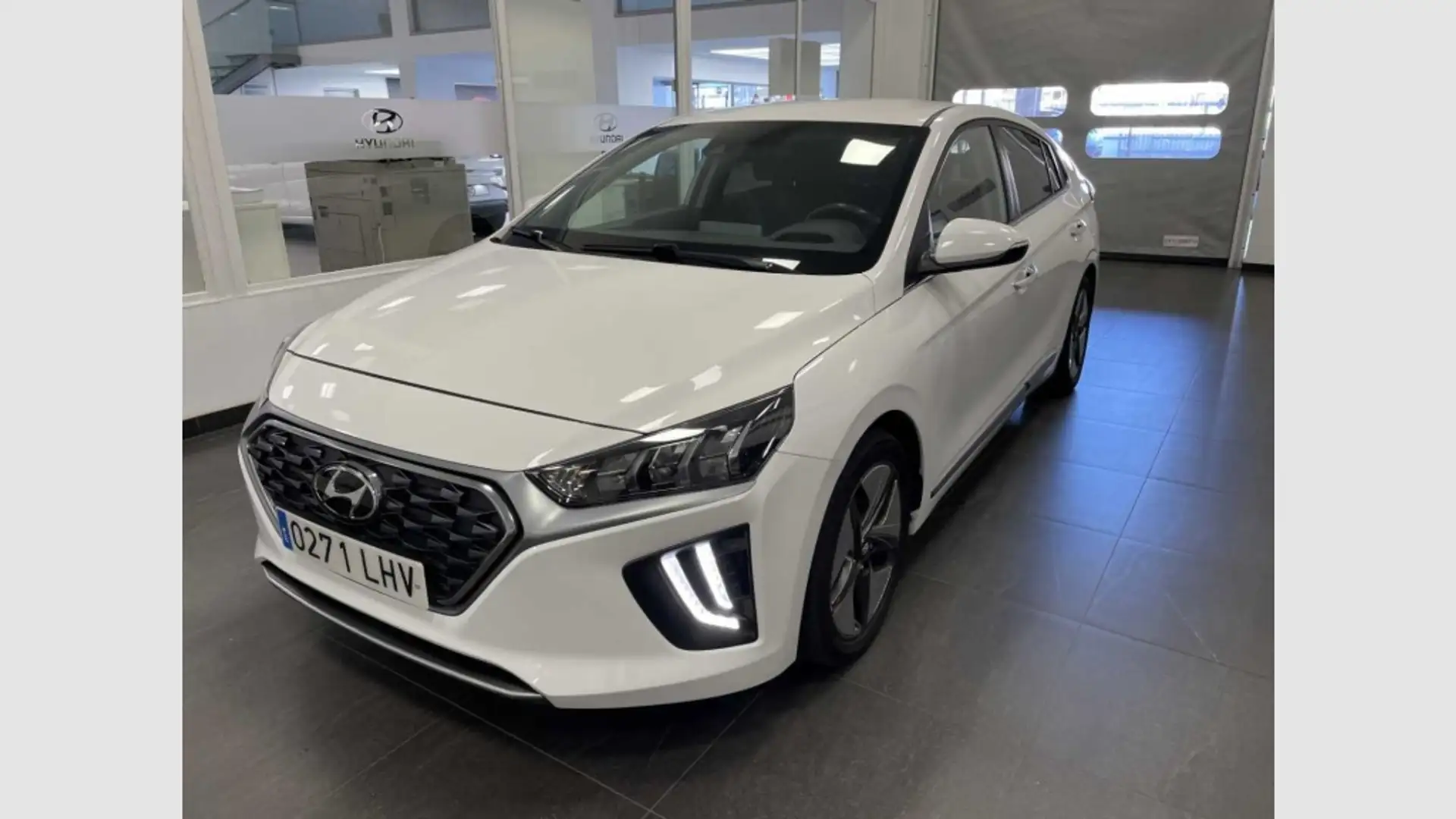 Hyundai IONIQ HEV 1.6 GDI Tecno Bianco - 2
