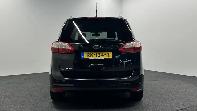 Ford Grand C-Max view 7