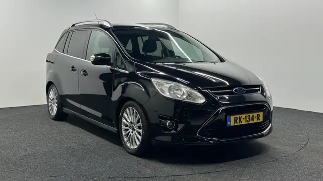 Ford Grand C-Max view 3
