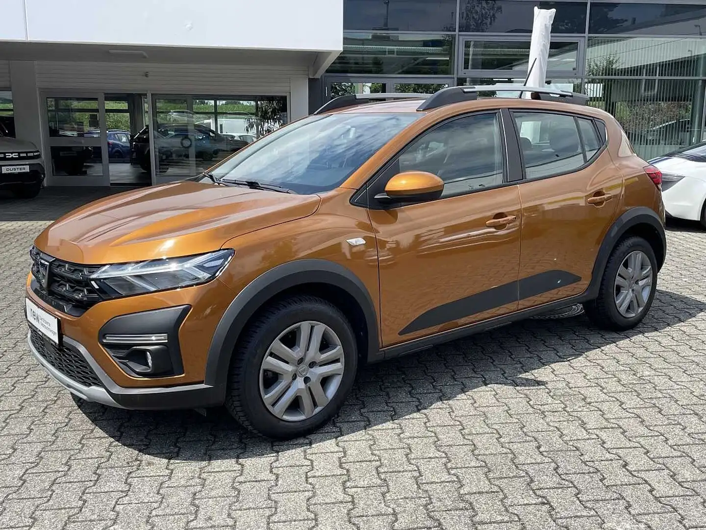 Dacia Sandero Stepway Comfort TCe 90 Orange - 1