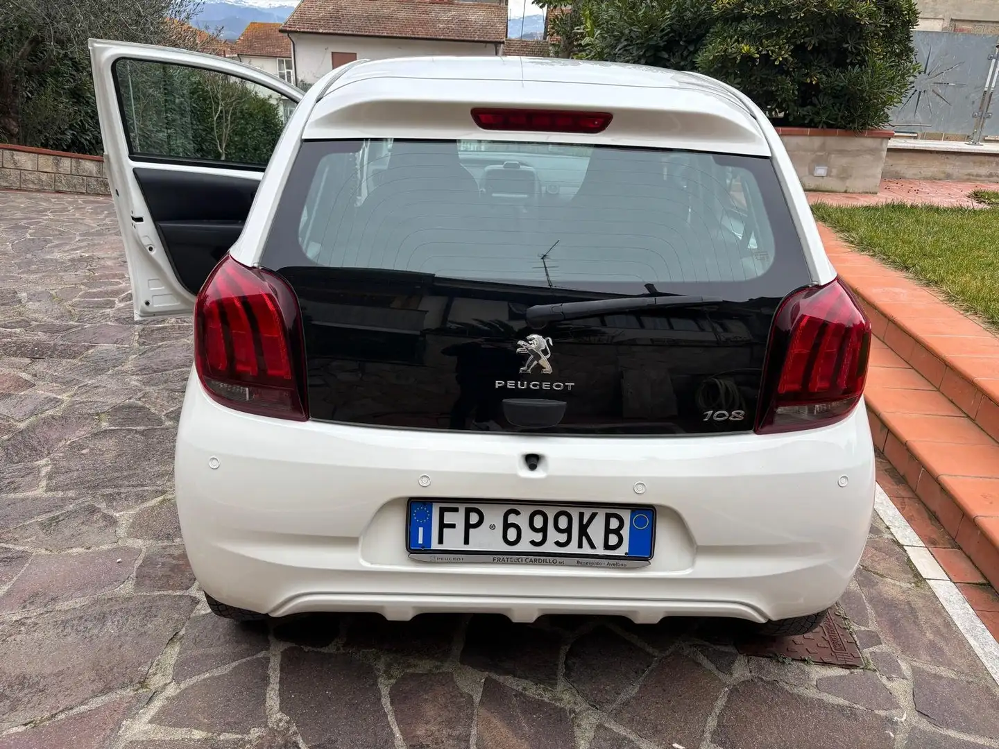 Peugeot 108 108+3p+1.0+vti+Active Bianco - 2