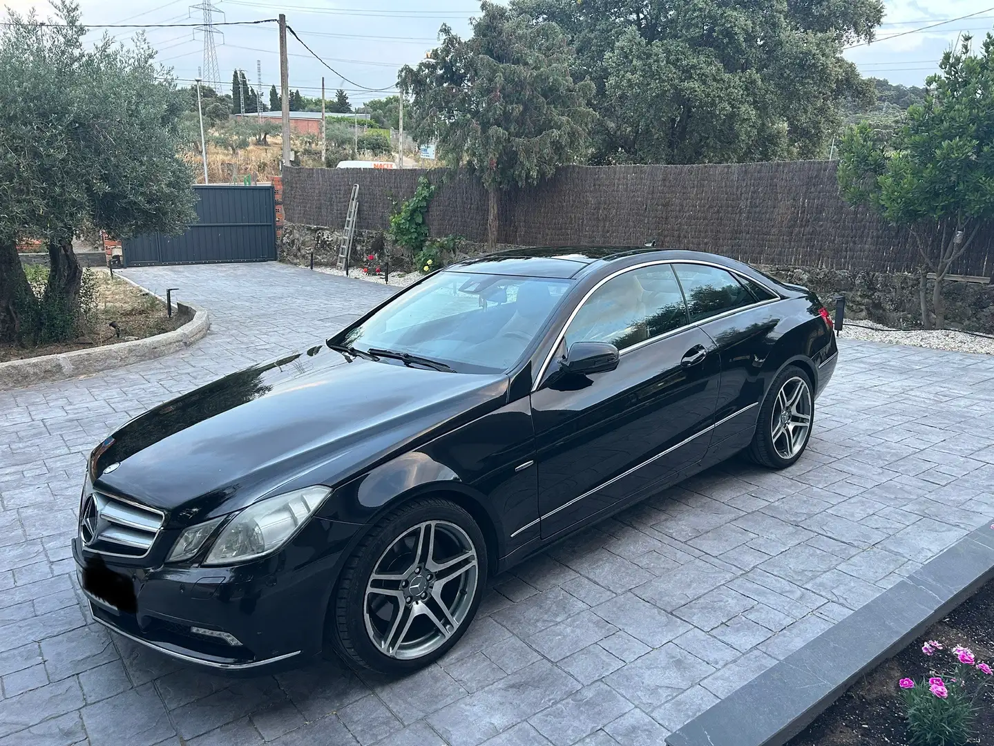 Mercedes-Benz E 350 Coupé 350CDI BE Prime Edition Aut. - 1