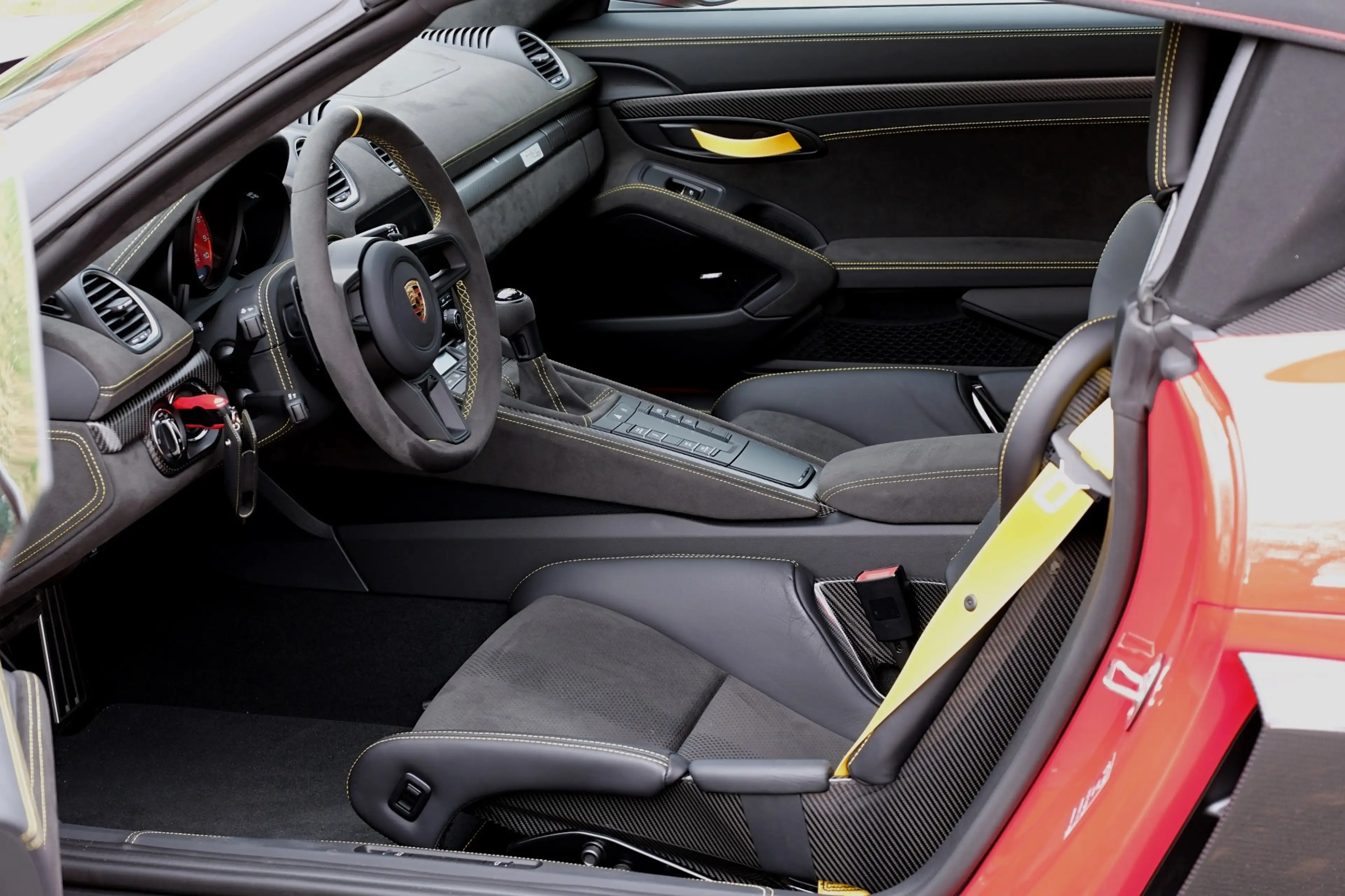 Porsche 718 Spyder RS*Weissach*PCCB*Lift*PDLS*BOSE*Kamera*voll*TOP* — photo 14