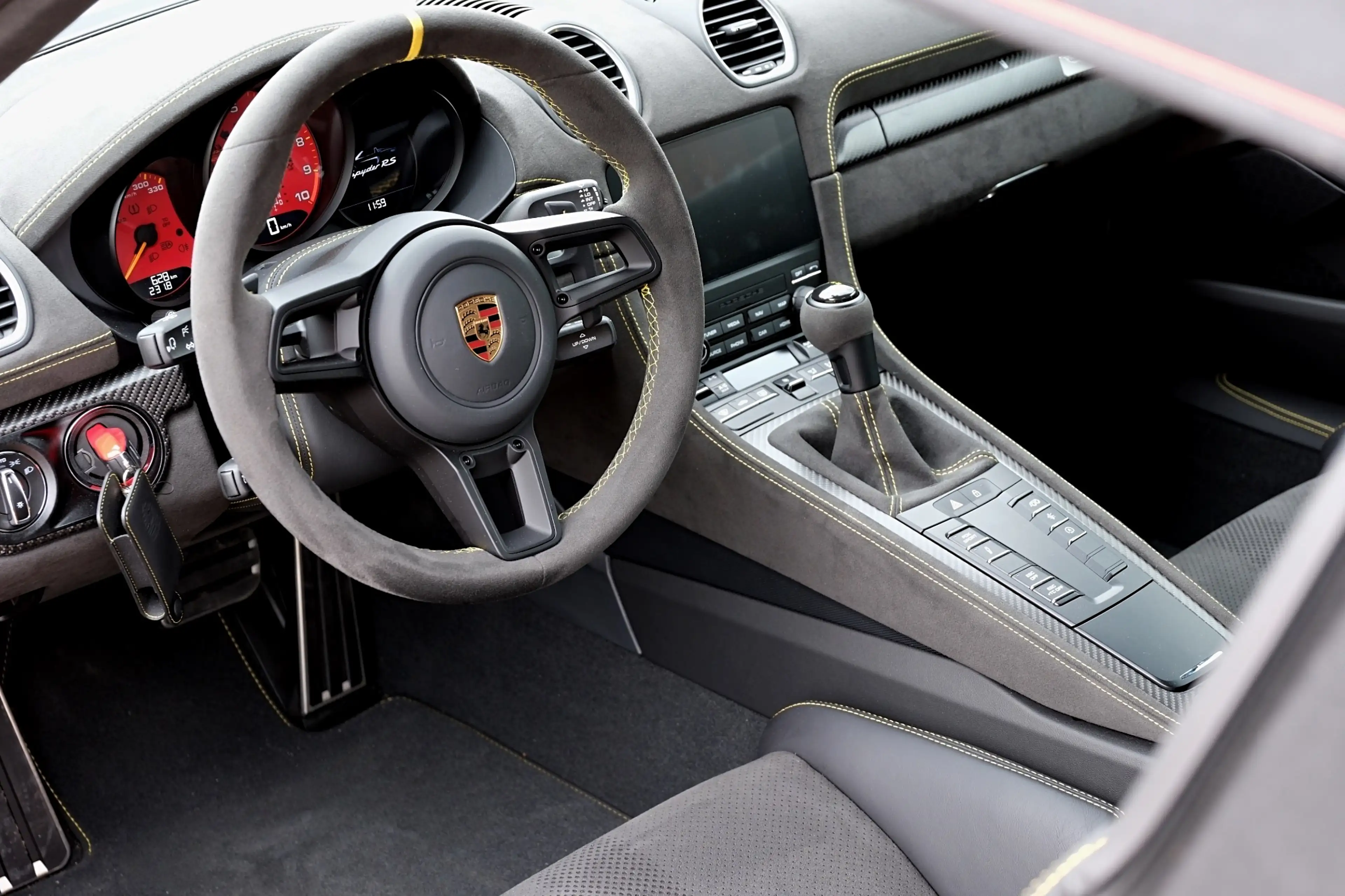Porsche 718 Spyder RS*Weissach*PCCB*Lift*PDLS*BOSE*Kamera*voll*TOP* — photo 15