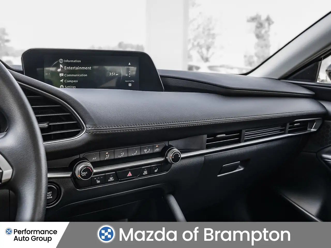 Mazda 3 снимка Mazda 3
