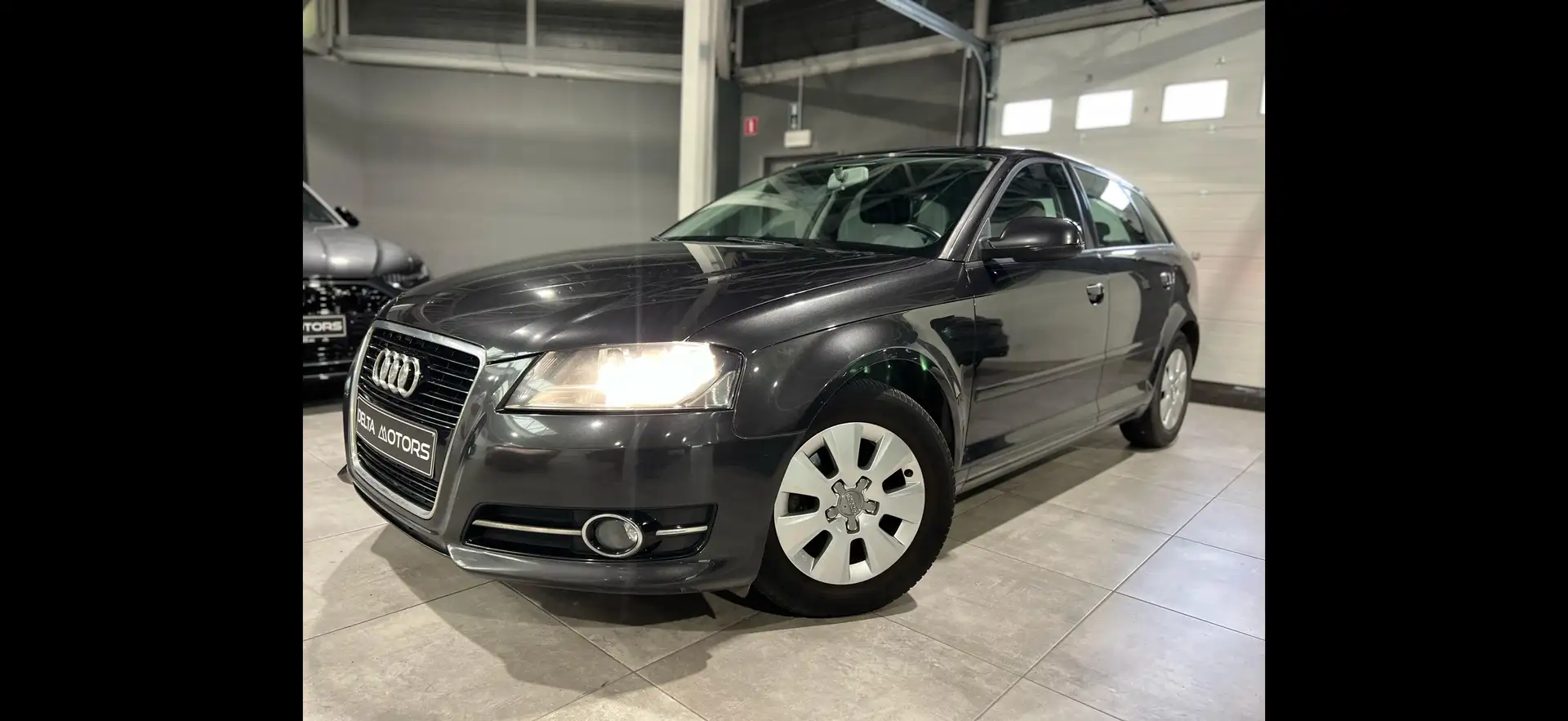 Audi A3 1.6 TDI Sportback DPF Ambition - 2