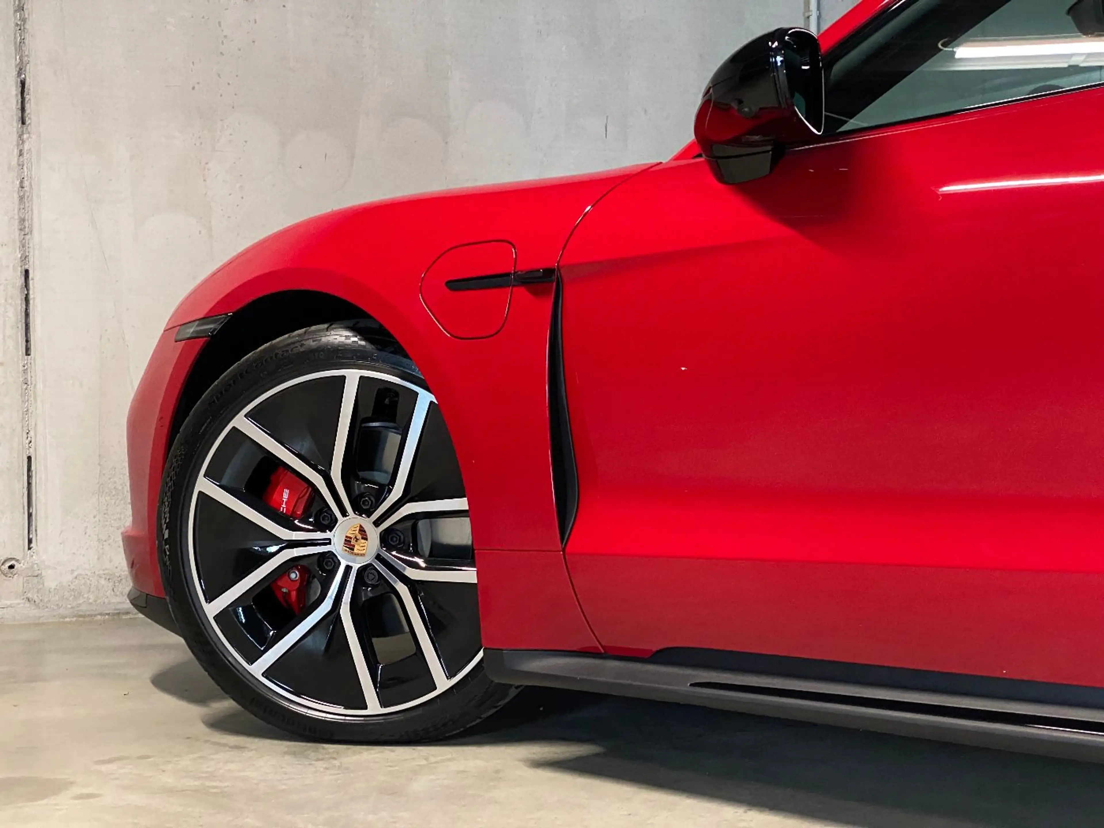 Porsche Taycan 4S Black Edition | InnoDrive | HA-Lenkung — photo 7