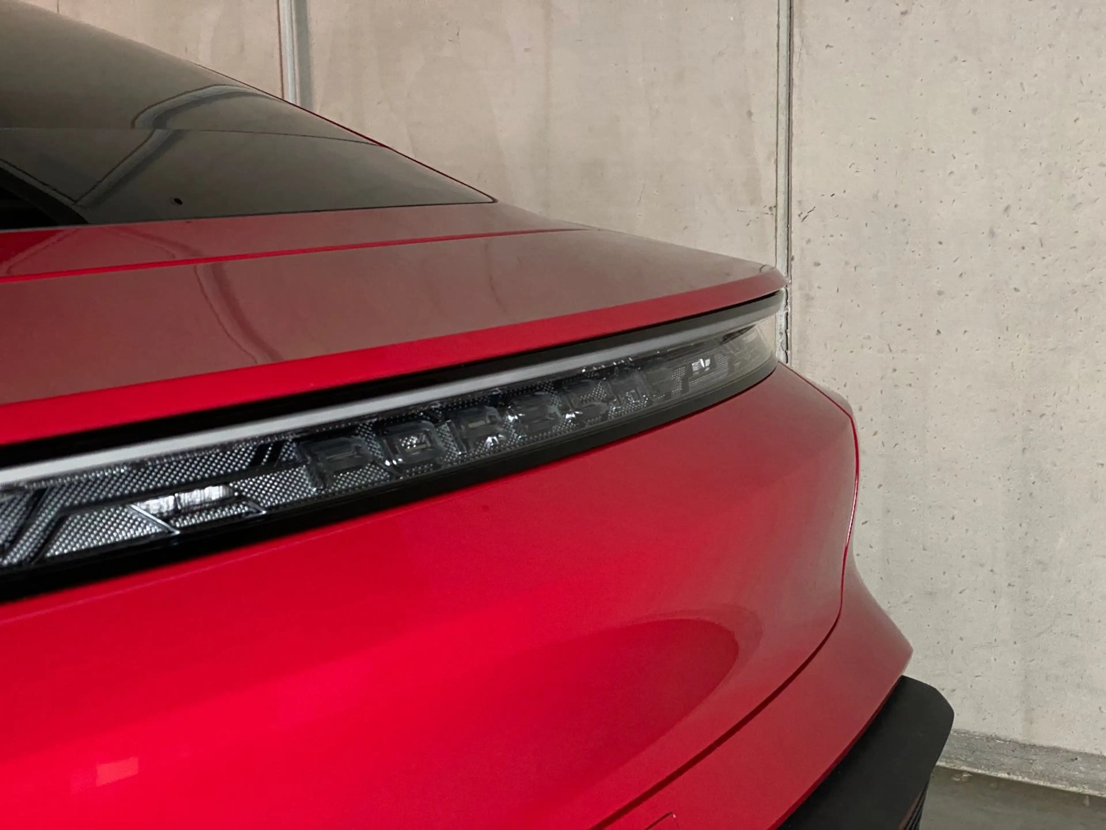 Porsche Taycan 4S Black Edition | InnoDrive | HA-Lenkung — photo 11