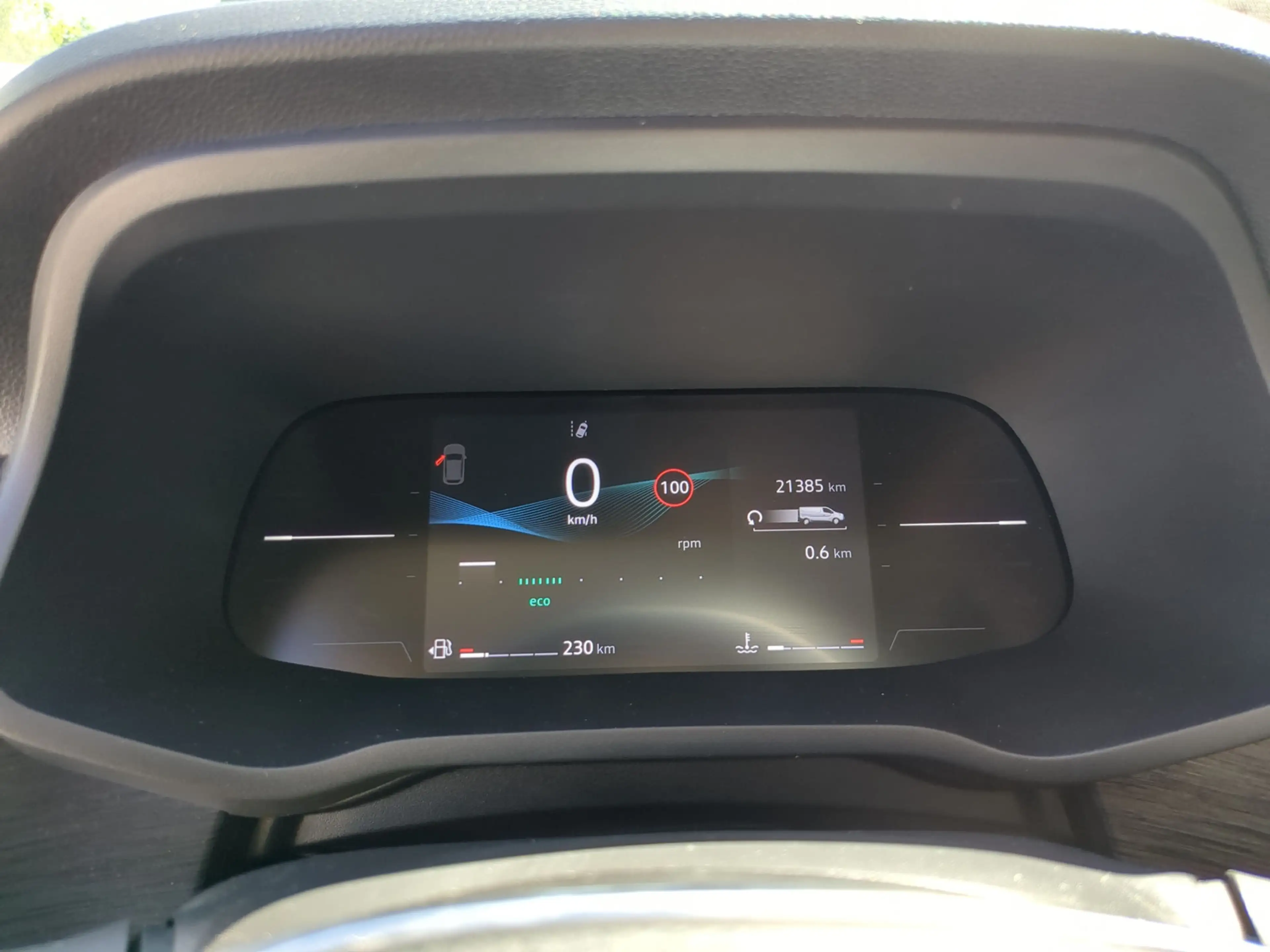 Nissan Primastar dCi 150 Tekna L1H1 — photo 14