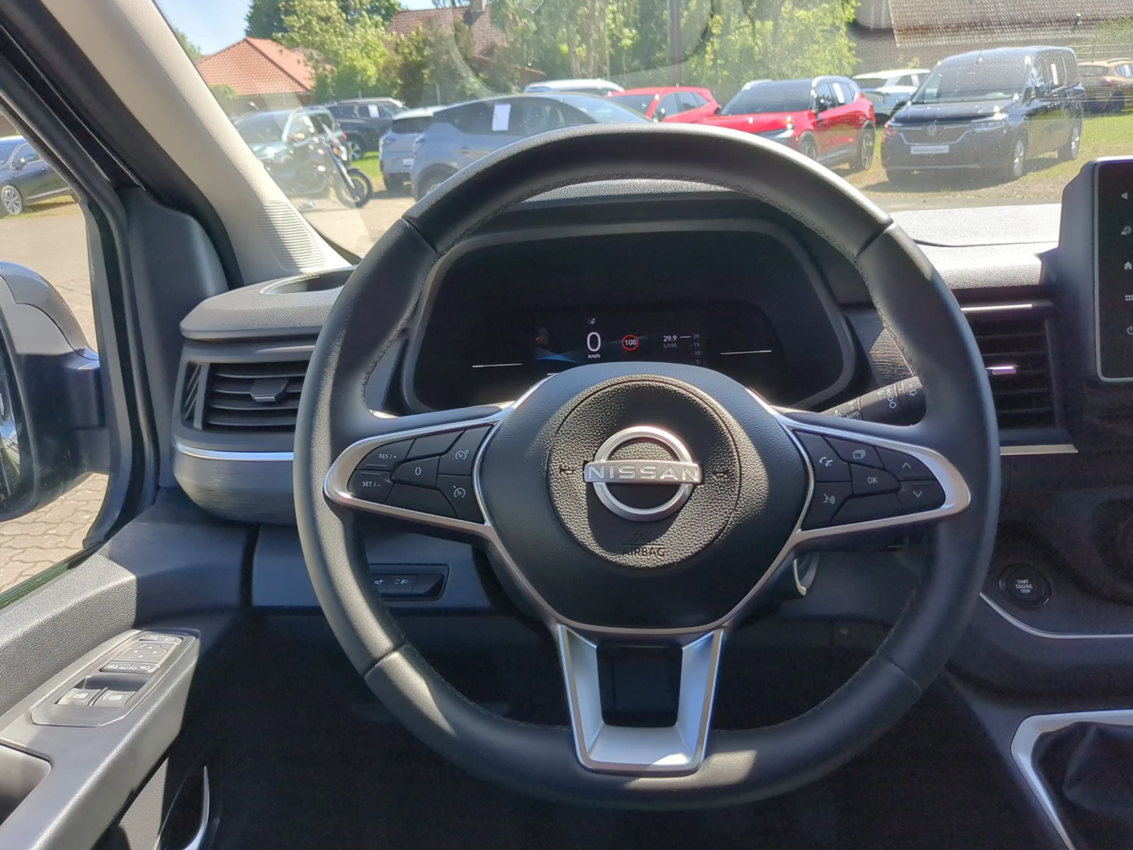 Nissan Primastar dCi 150 Tekna L1H1 — photo 7